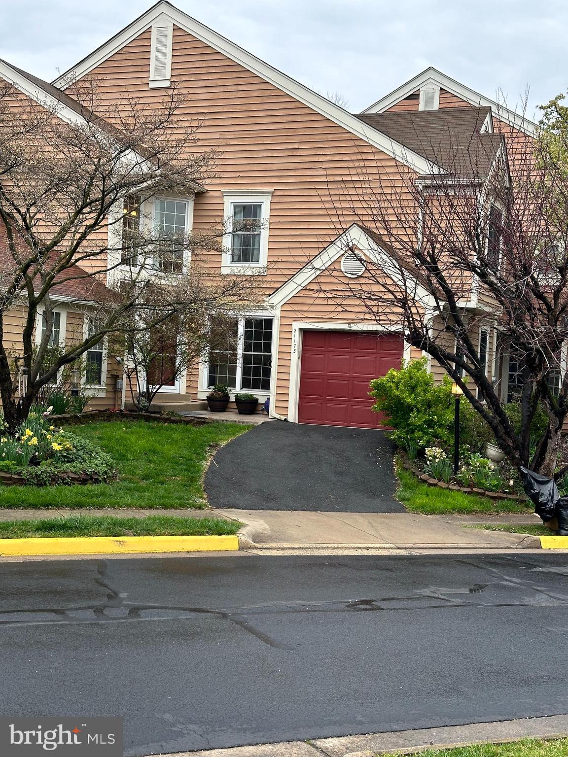 ASHBURN FARM - Residential