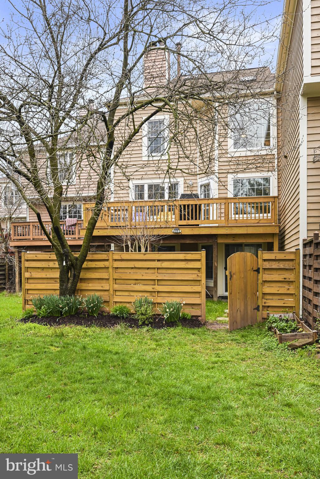 ASHBURN FARM - Residential