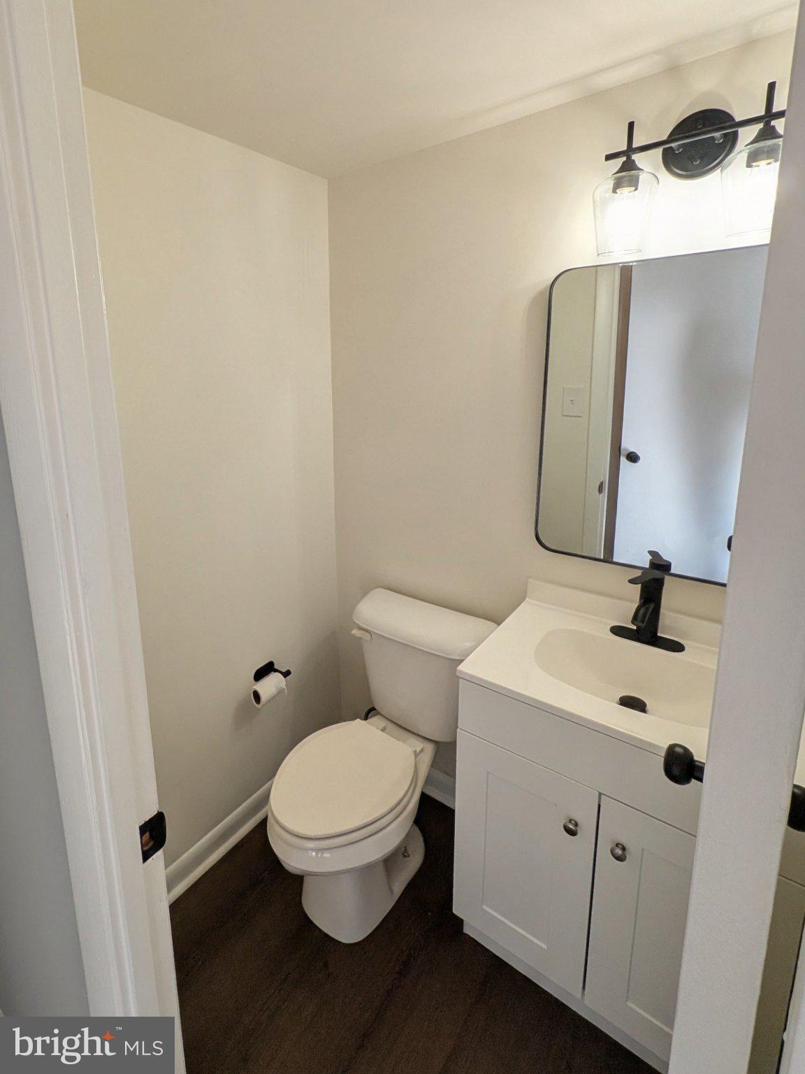 8813 WHIMSEY COURT