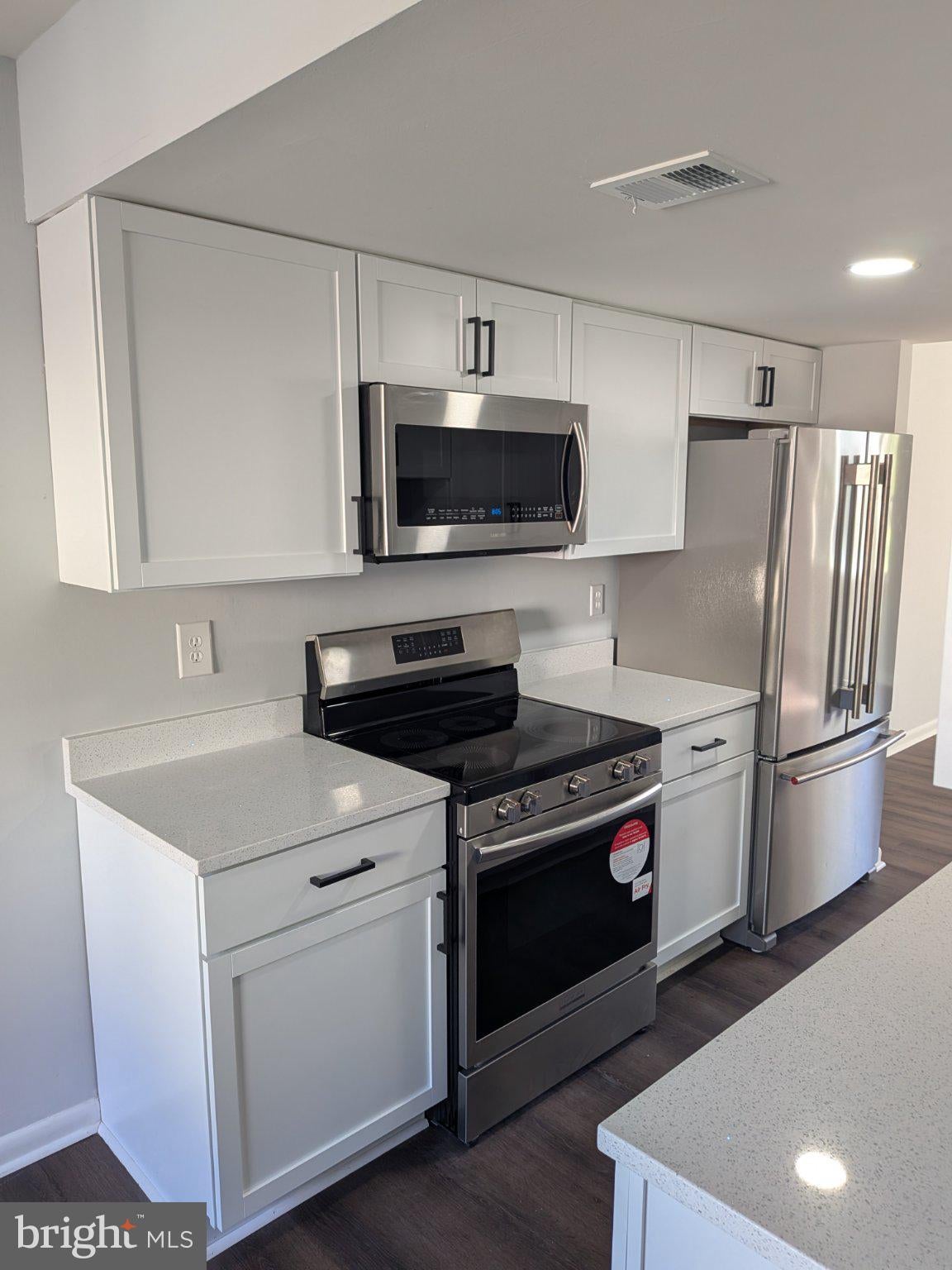 8813 WHIMSEY COURT