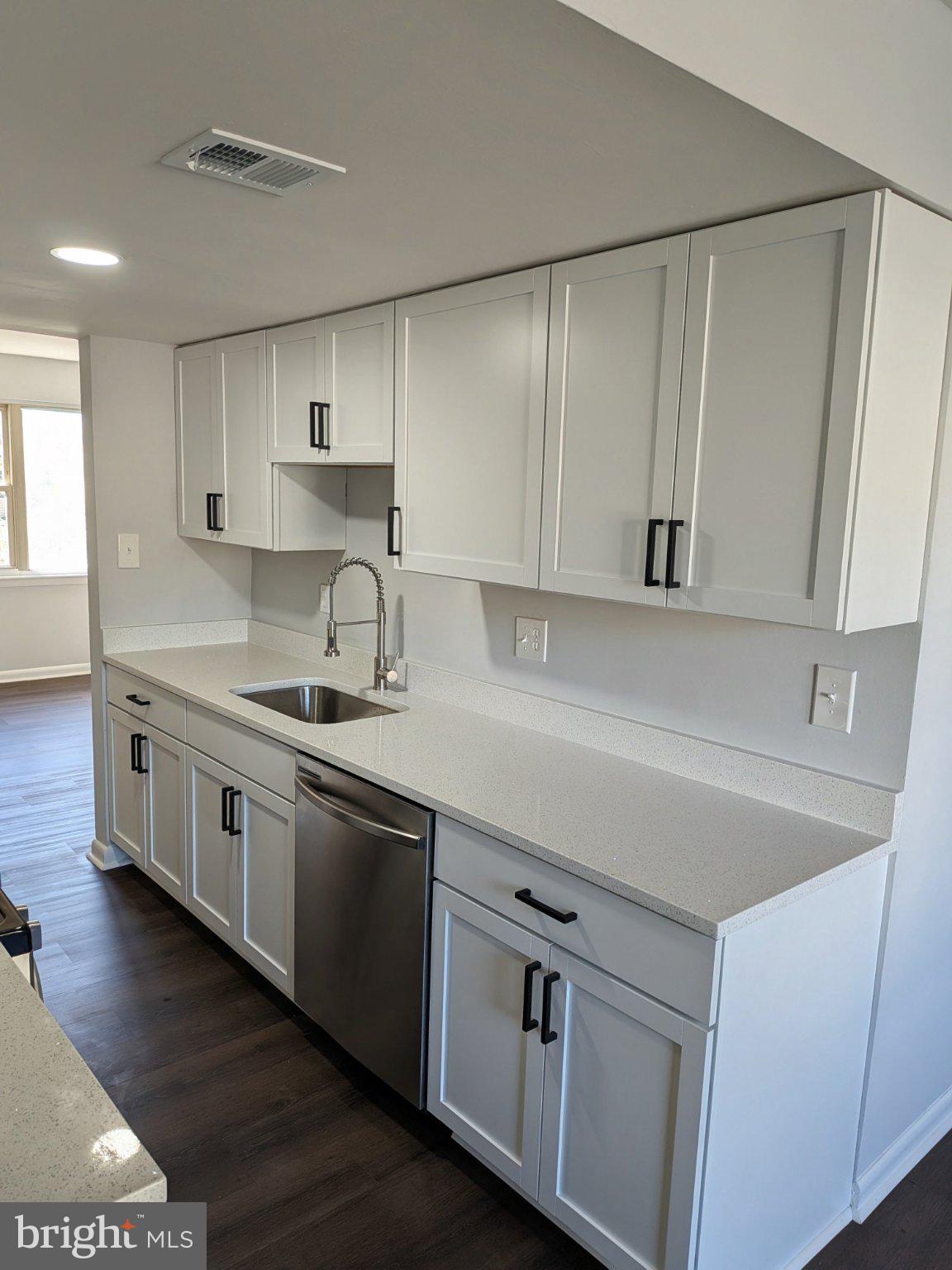 8813 WHIMSEY COURT