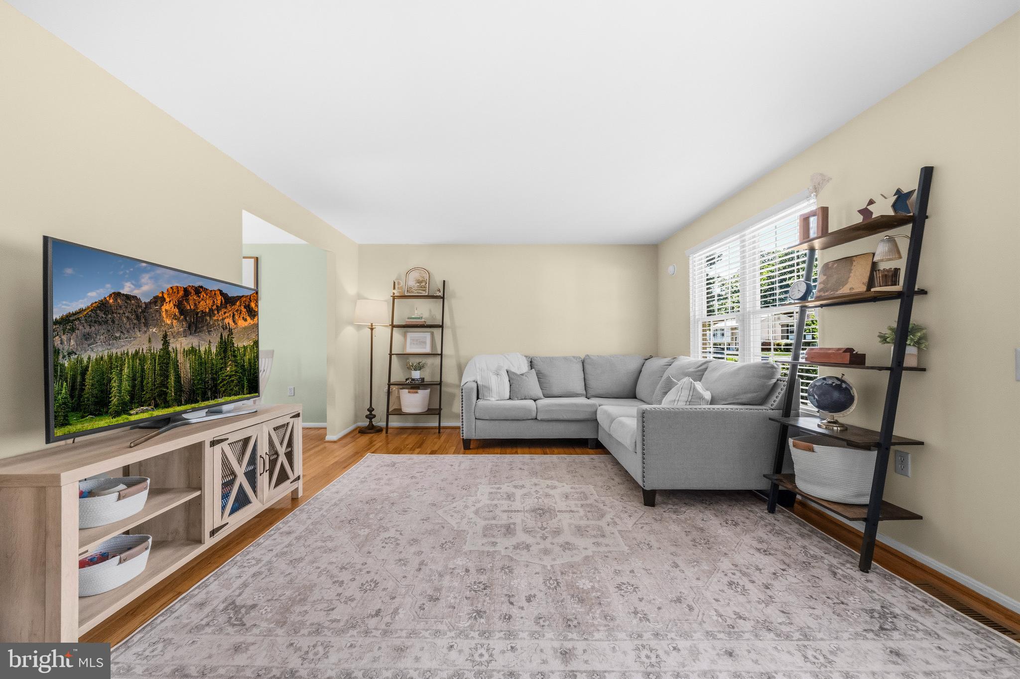 3903 NEWMAN COURT