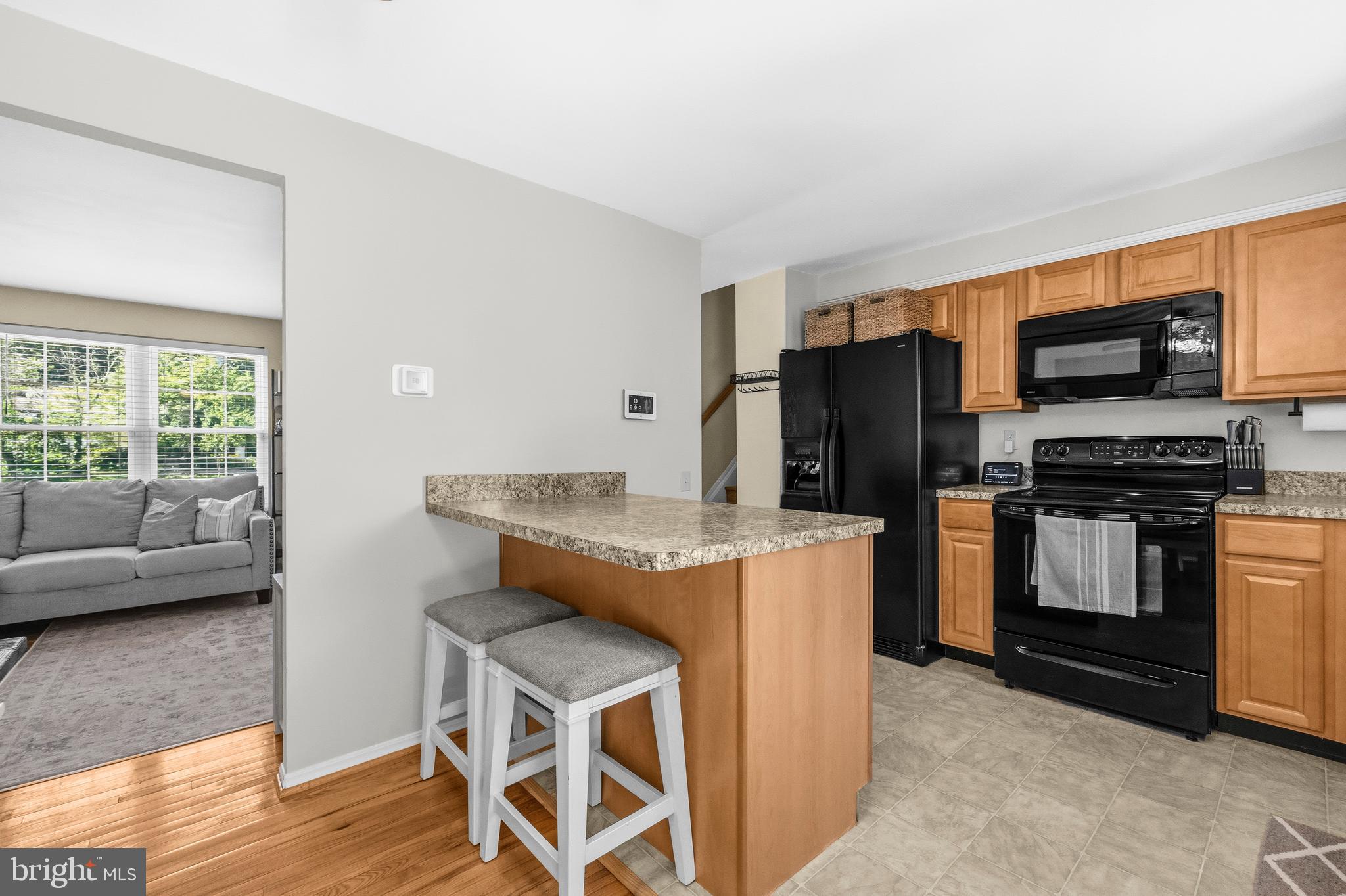 3903 NEWMAN COURT