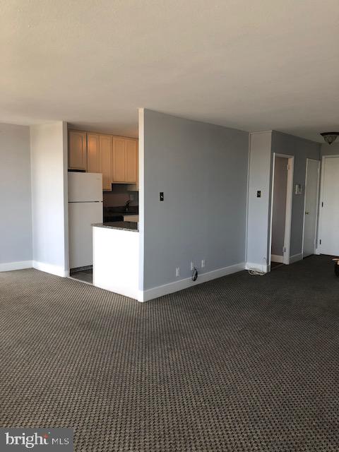 PARK PLAZA - Residential