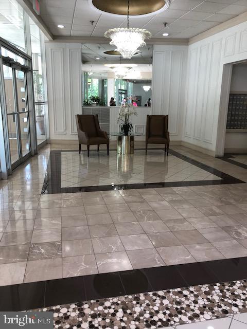 PARK PLAZA - Residential