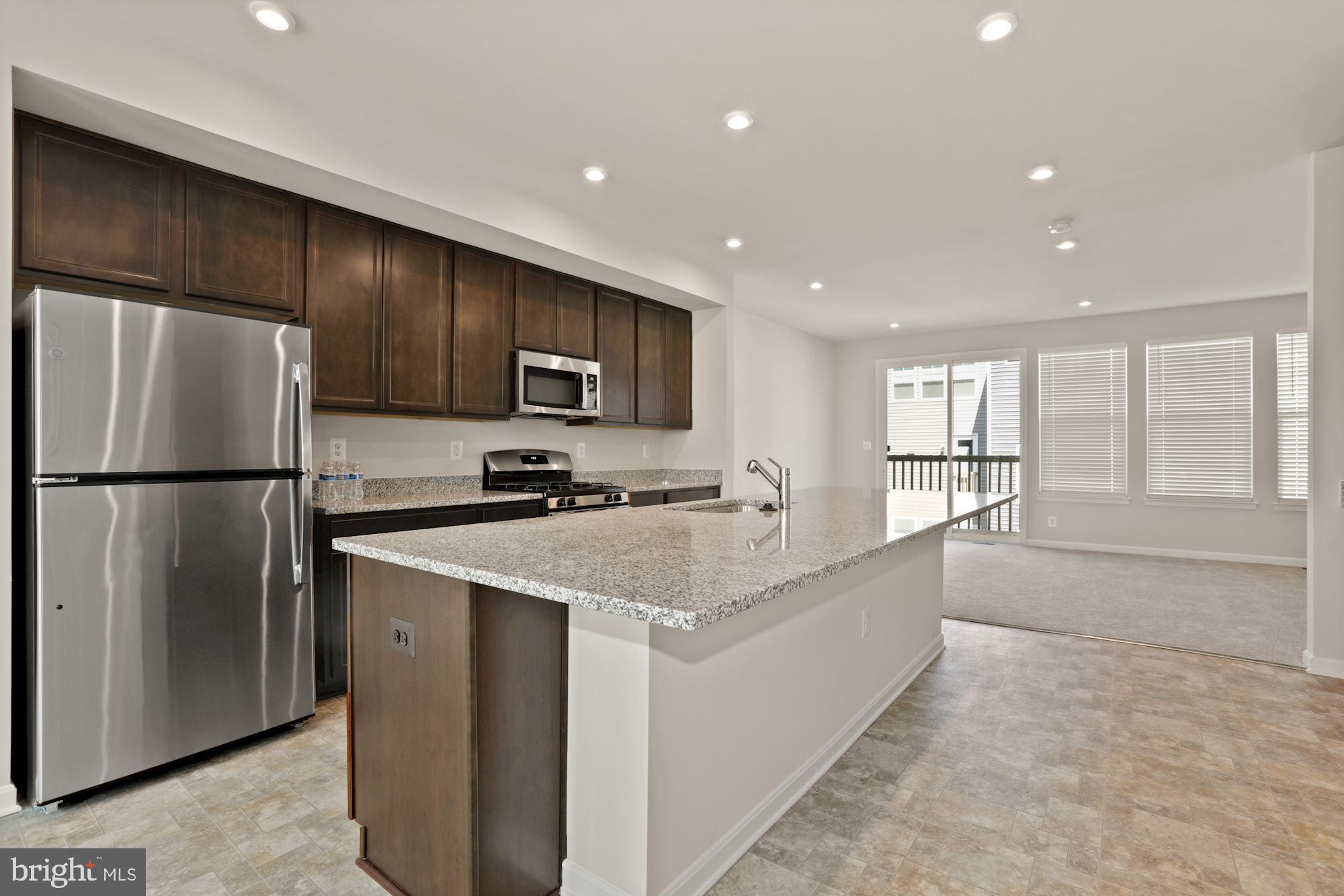 HIGHLAND PARK - Residential Lease