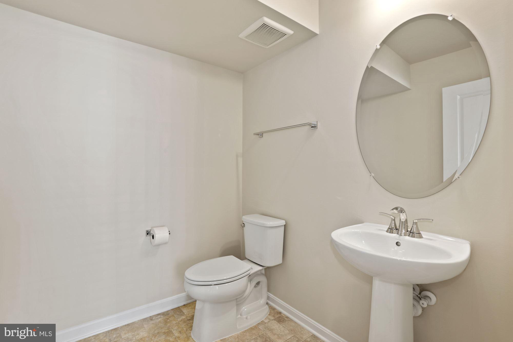 HIGHLAND PARK - Residential Lease