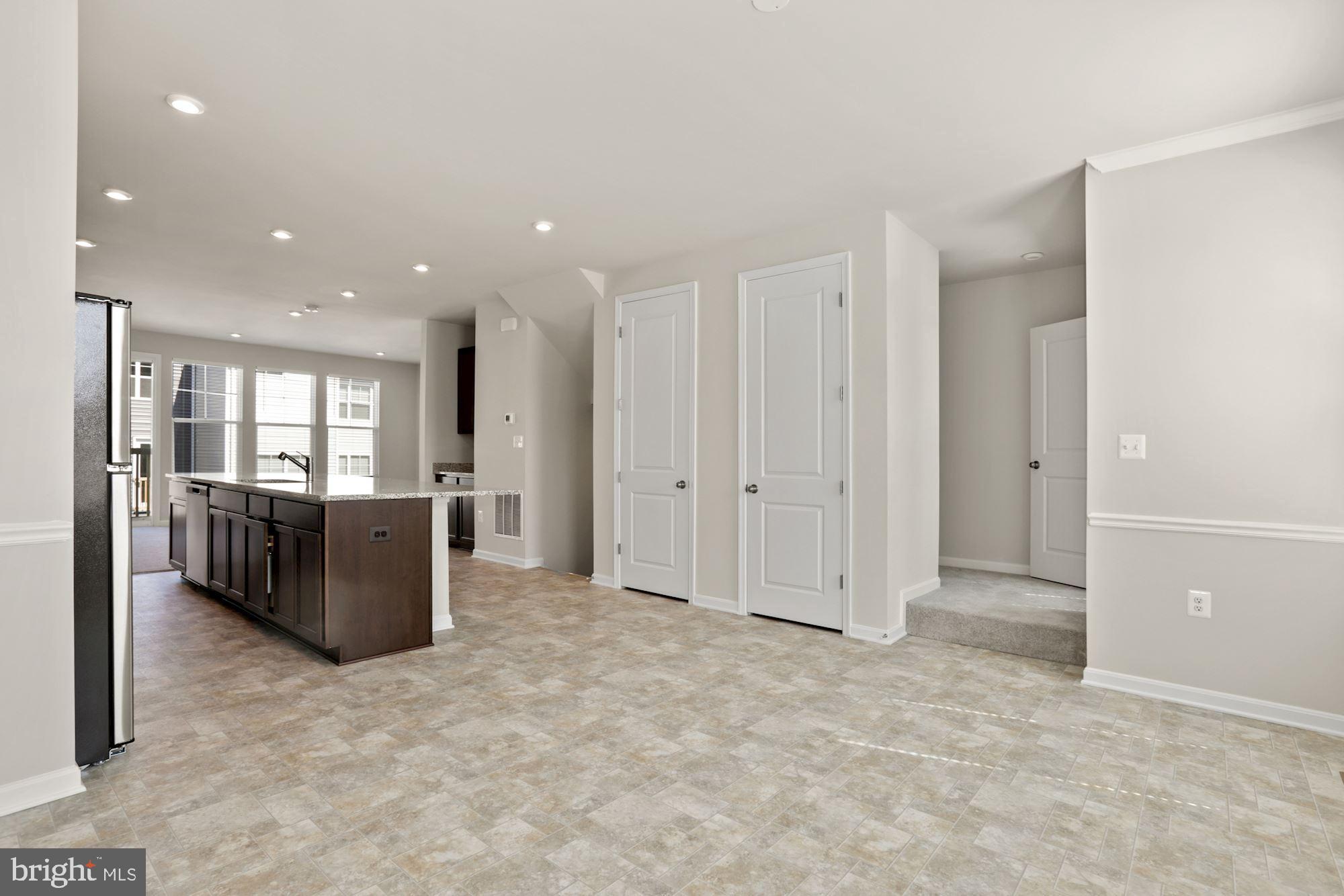 HIGHLAND PARK - Residential Lease