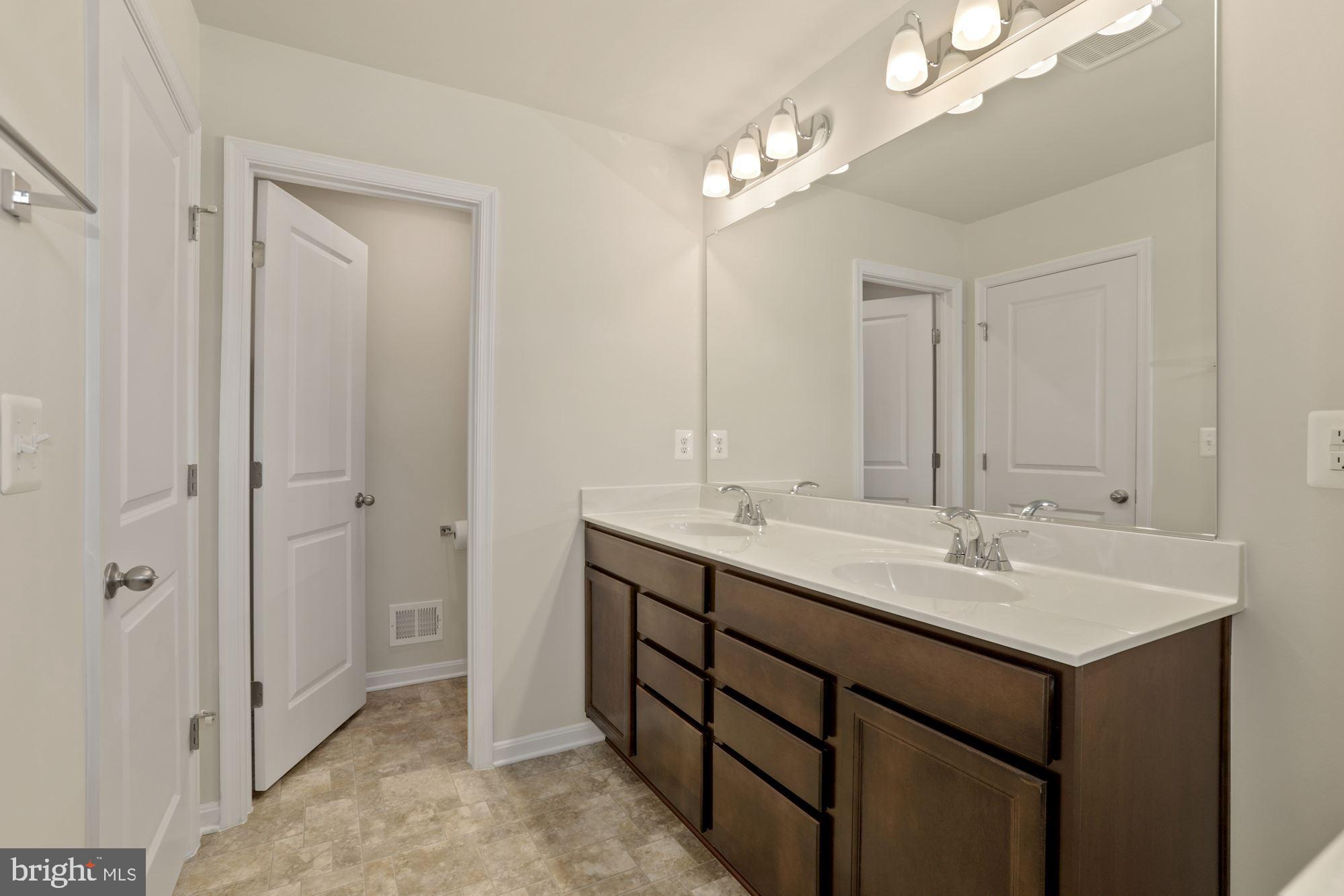 HIGHLAND PARK - Residential Lease