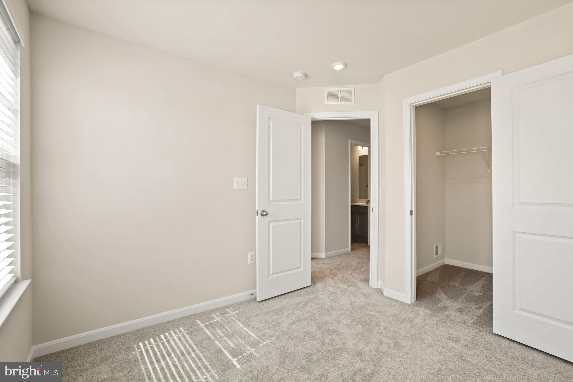 HIGHLAND PARK - Residential Lease