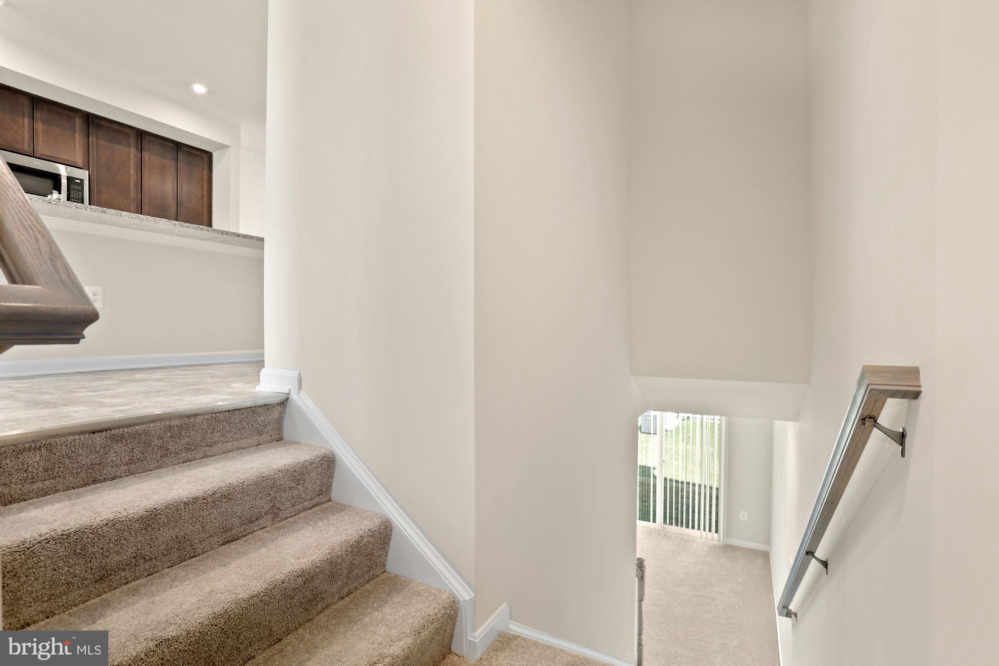 HIGHLAND PARK - Residential Lease