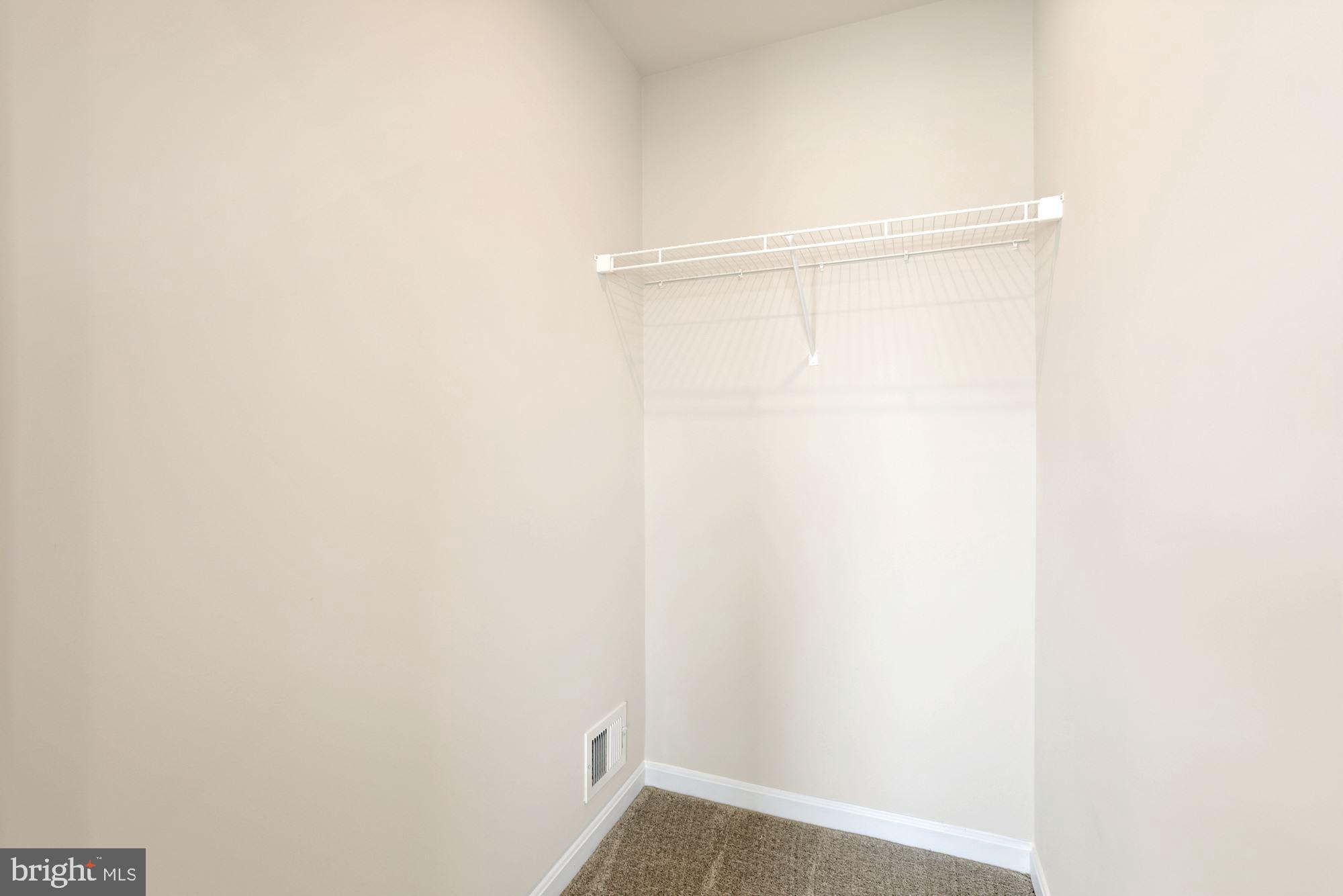 HIGHLAND PARK - Residential Lease