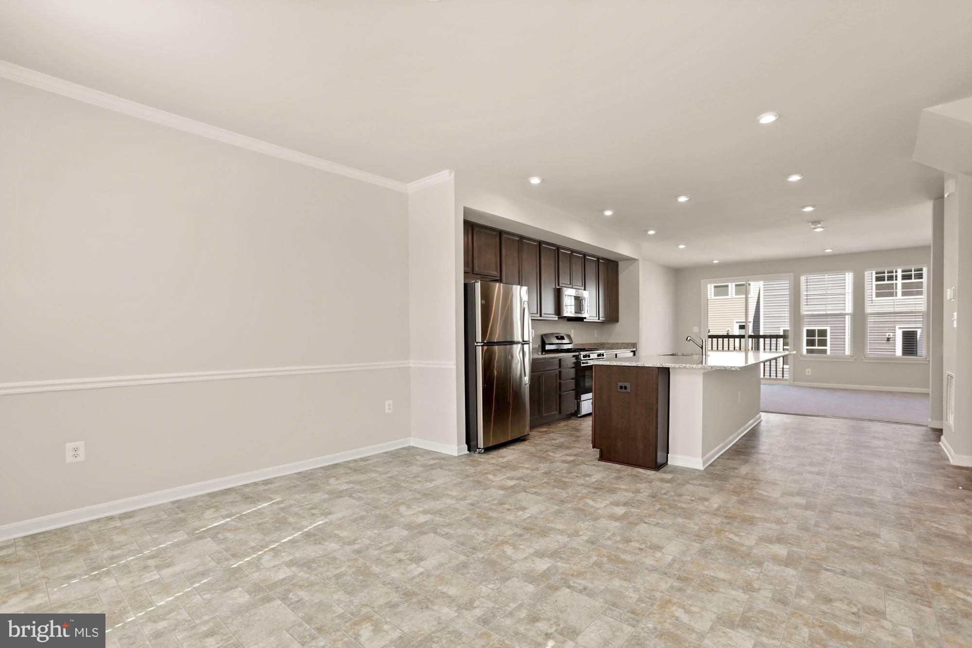 HIGHLAND PARK - Residential Lease