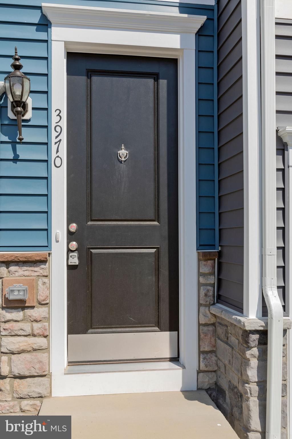 HIGHLAND PARK - Residential Lease