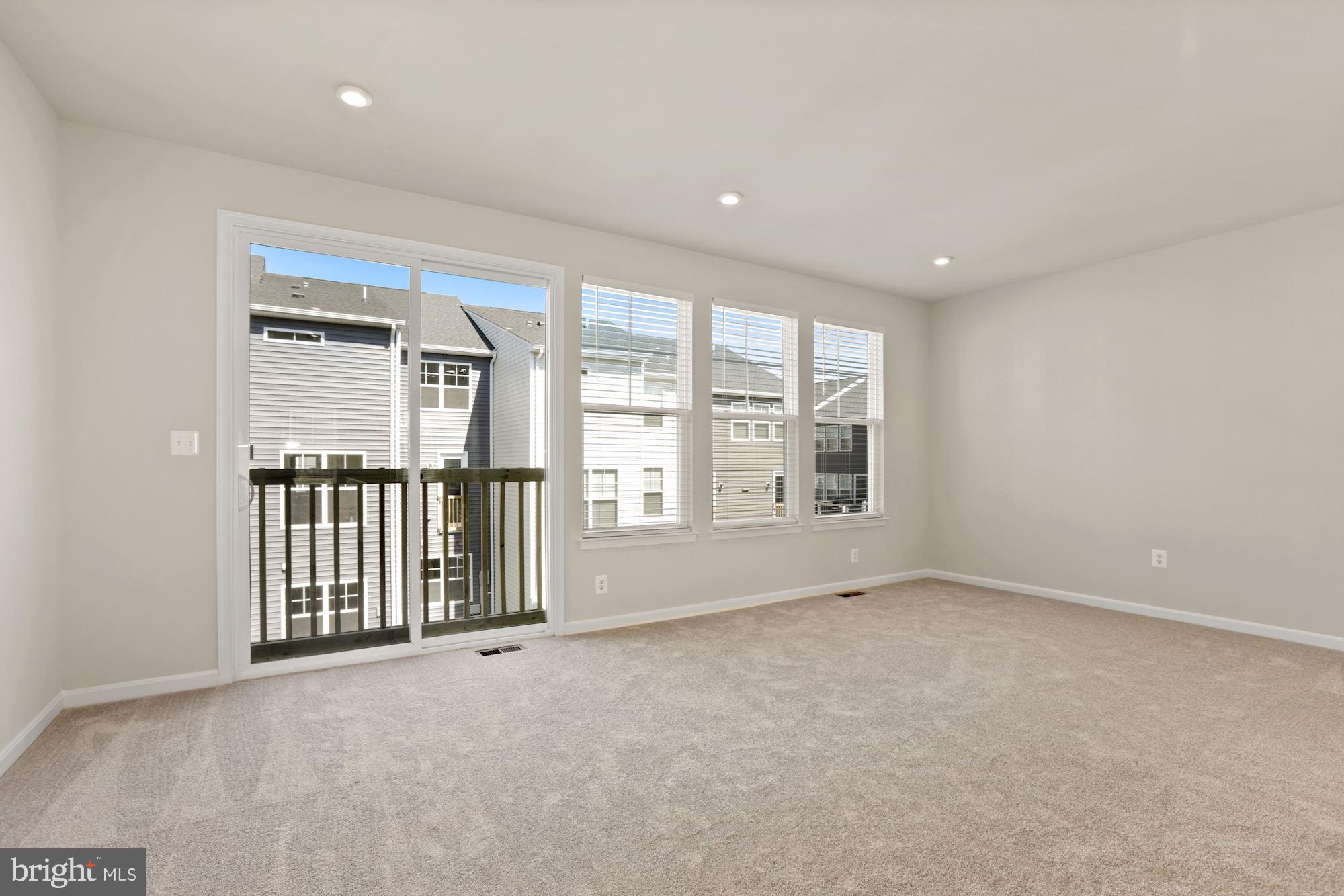 HIGHLAND PARK - Residential Lease