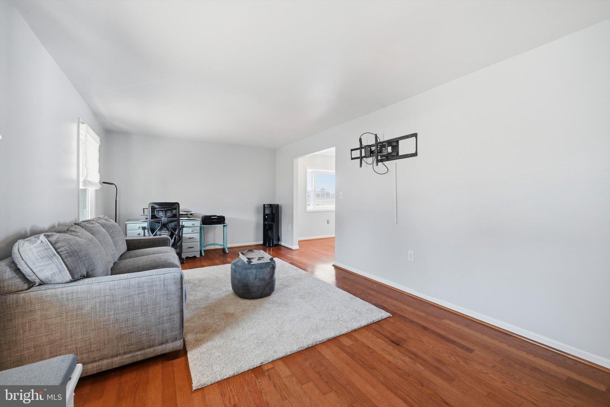 NORTHRIDGE - Residential