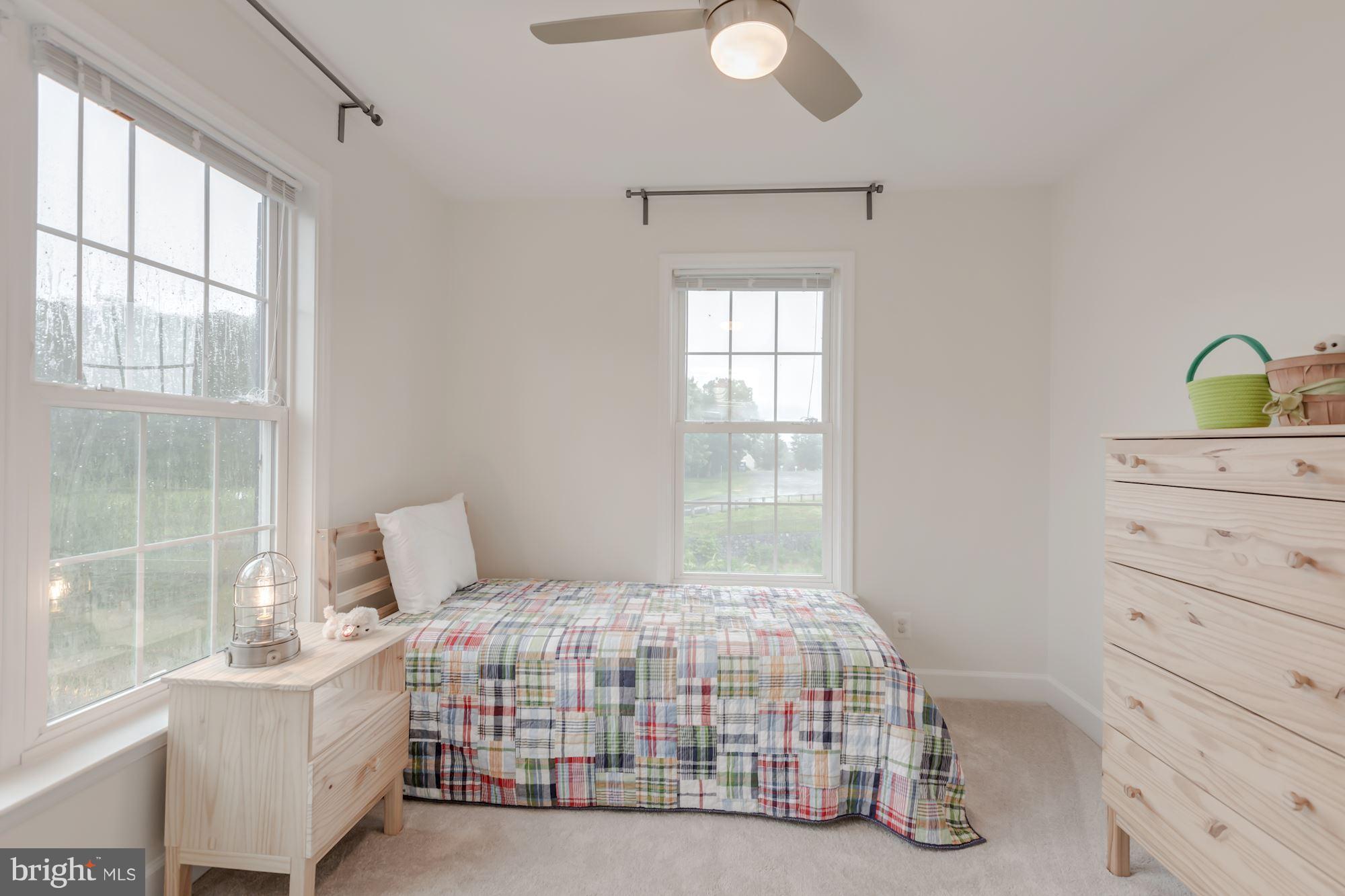 PAVILIONS AT HUNTINGTON - Residential