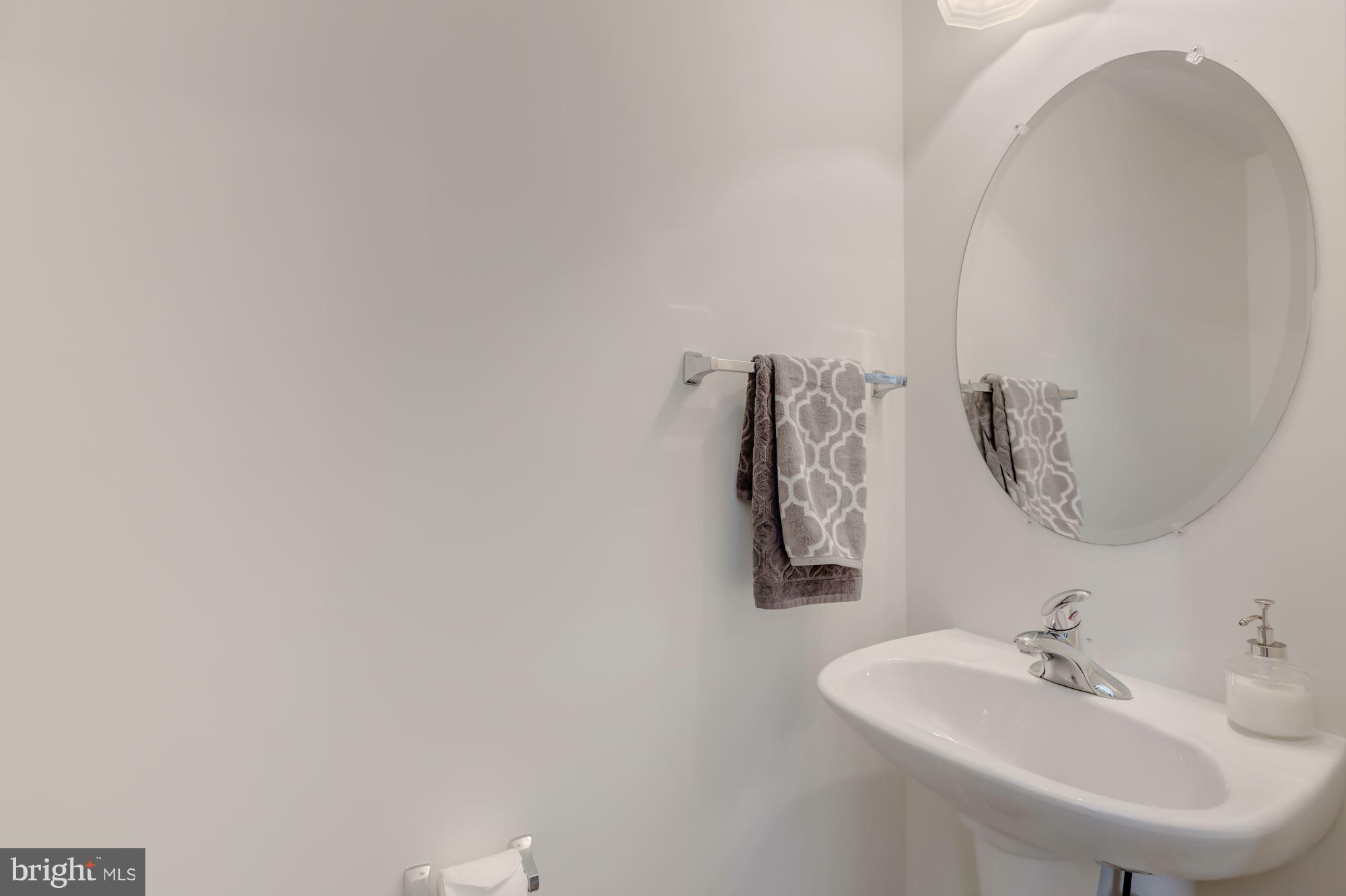 PAVILIONS AT HUNTINGTON - Residential