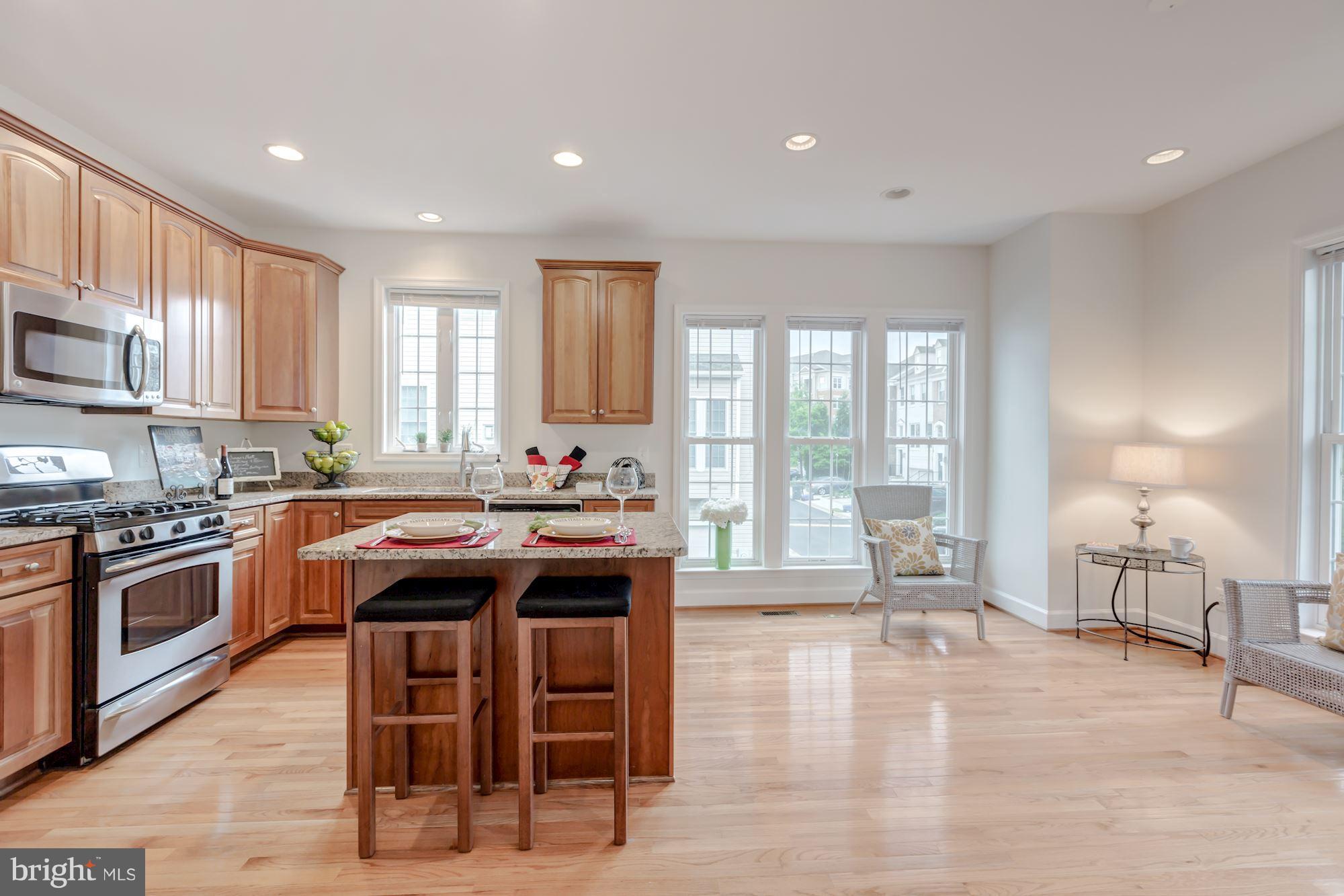 PAVILIONS AT HUNTINGTON - Residential