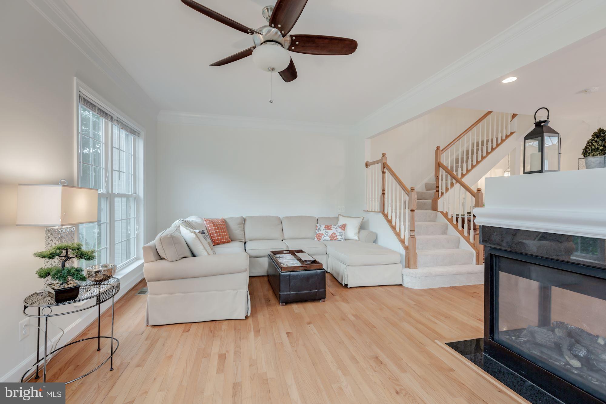 PAVILIONS AT HUNTINGTON - Residential