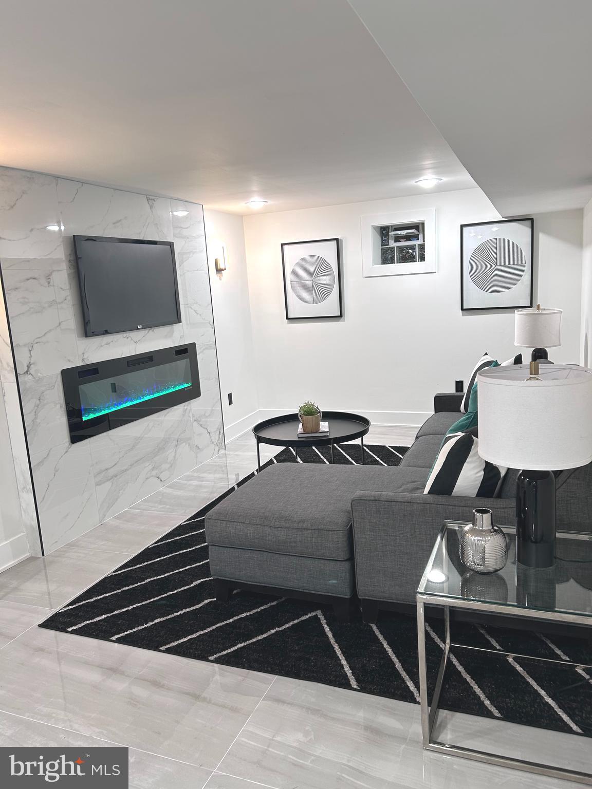 GERMANTOWN - Residential