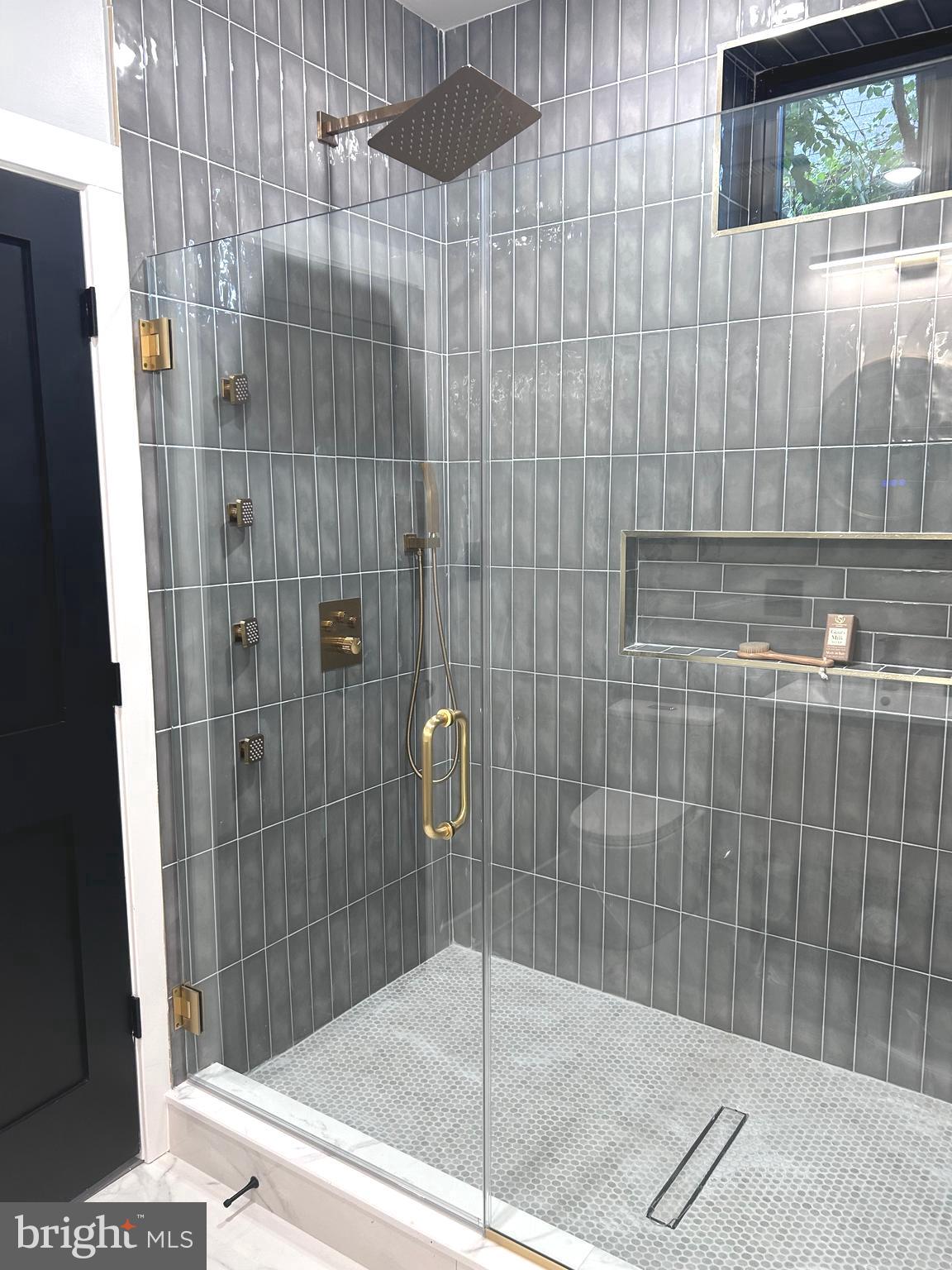 GERMANTOWN - Residential