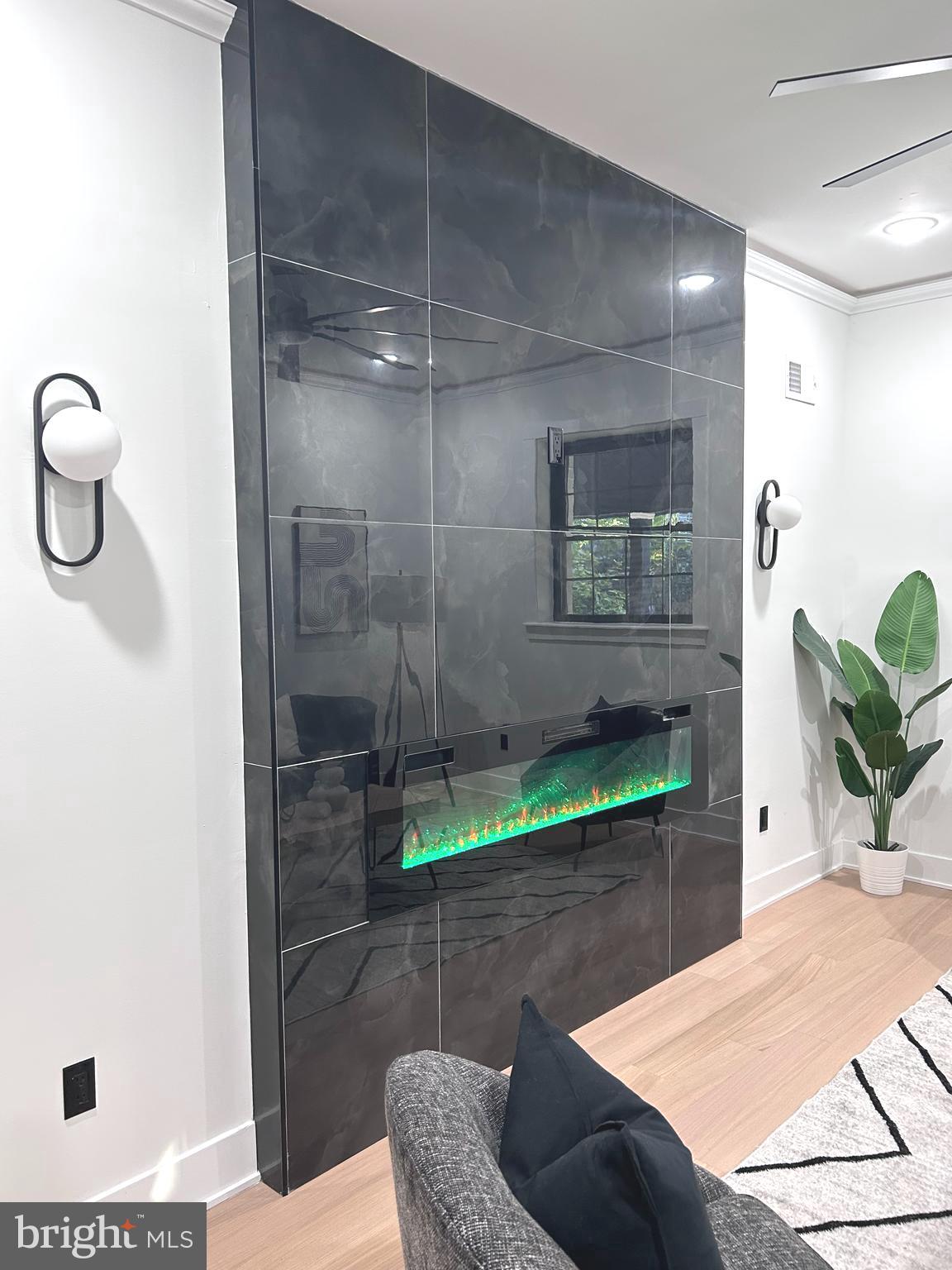 GERMANTOWN - Residential