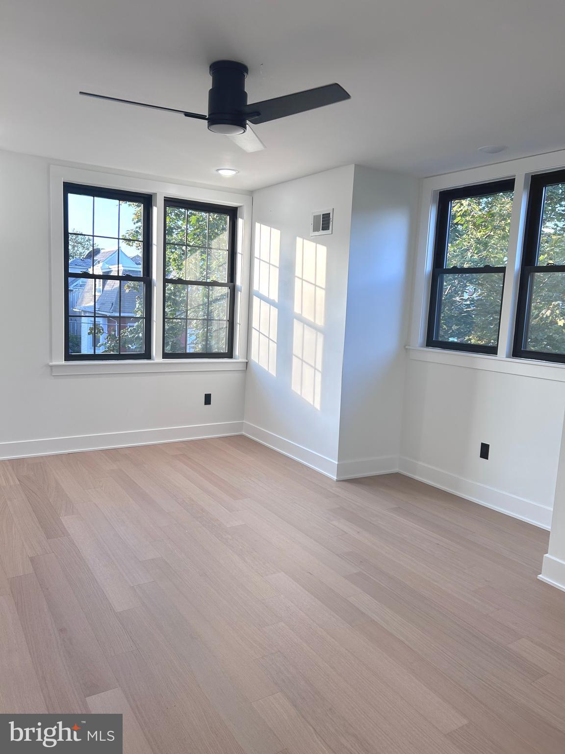 GERMANTOWN - Residential