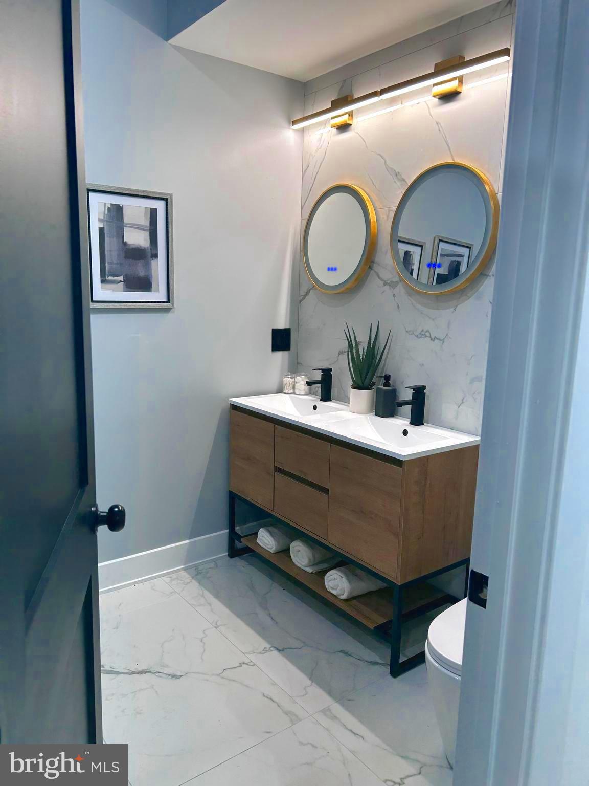 GERMANTOWN - Residential