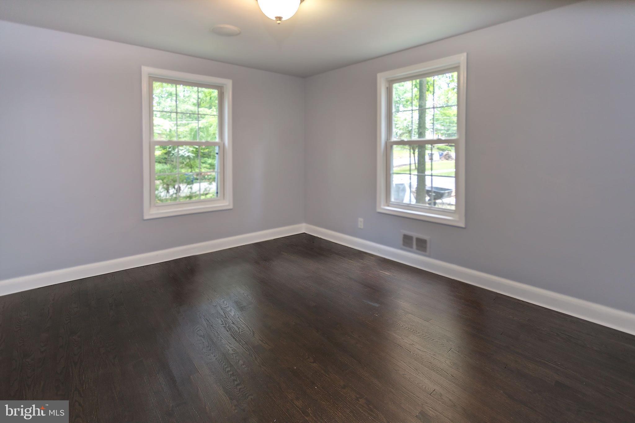 DEVONSHIRE GARDENS - Residential Lease