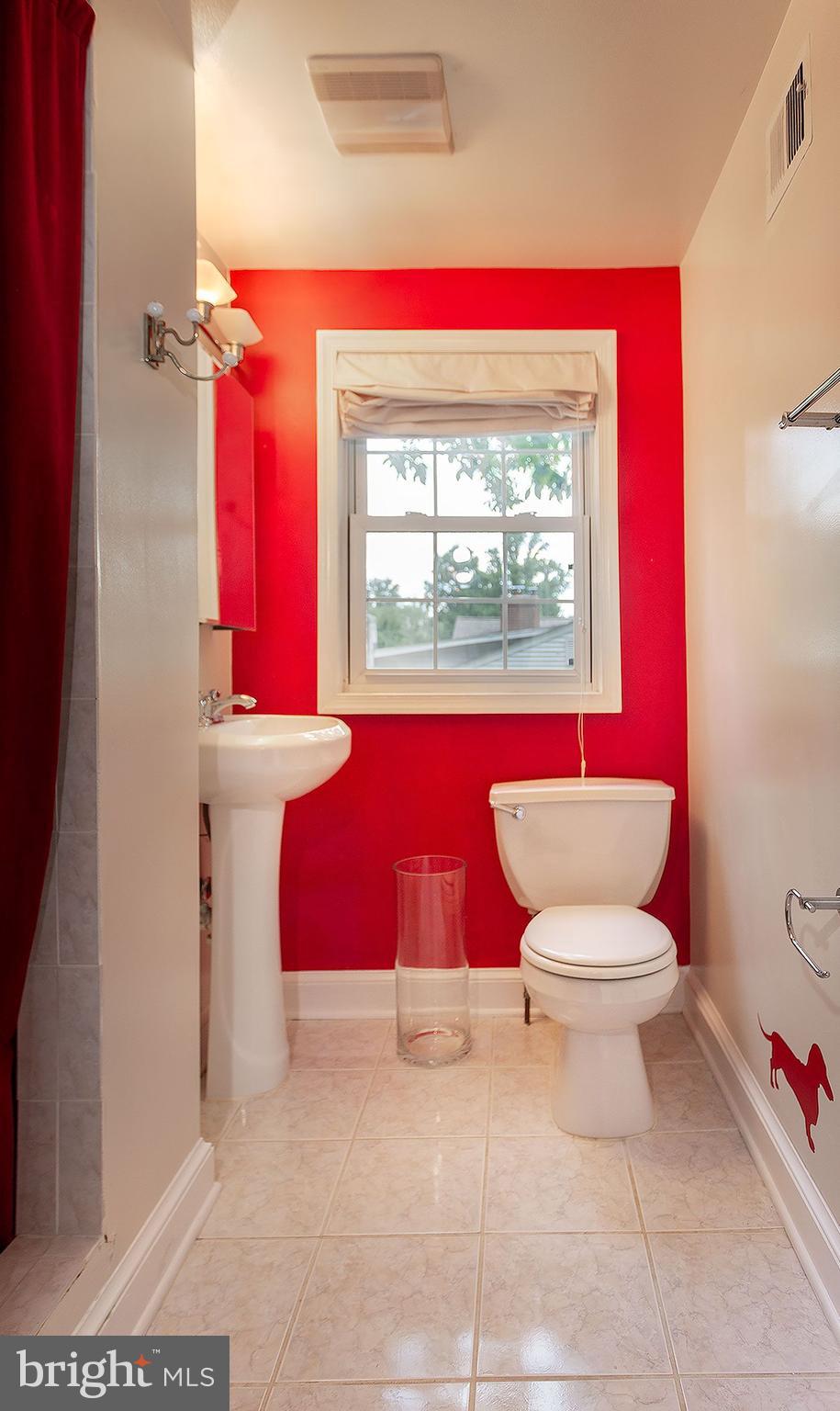 DEVONSHIRE GARDENS - Residential Lease