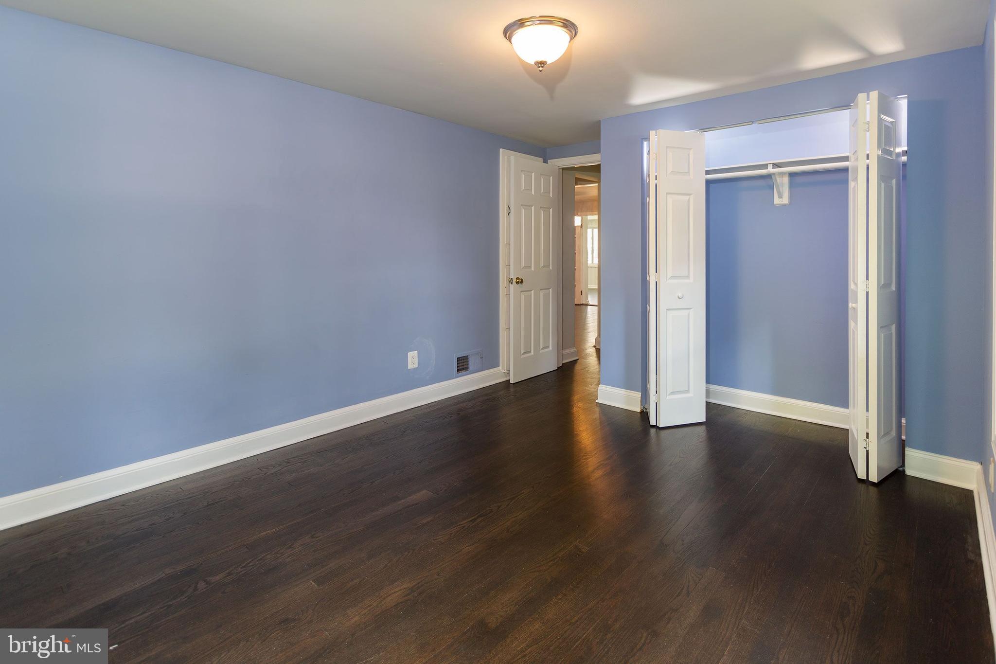 DEVONSHIRE GARDENS - Residential Lease