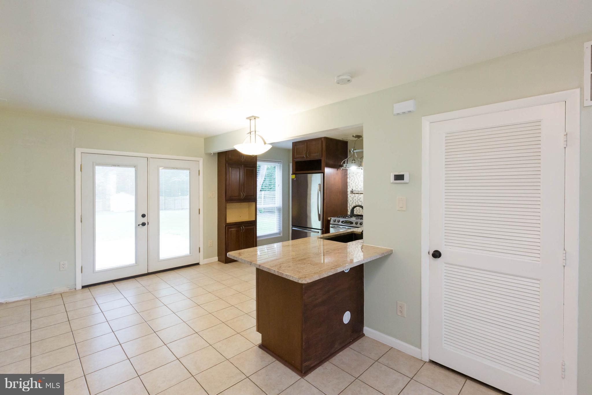 ROLLING VALLEY WEST - Residential Lease