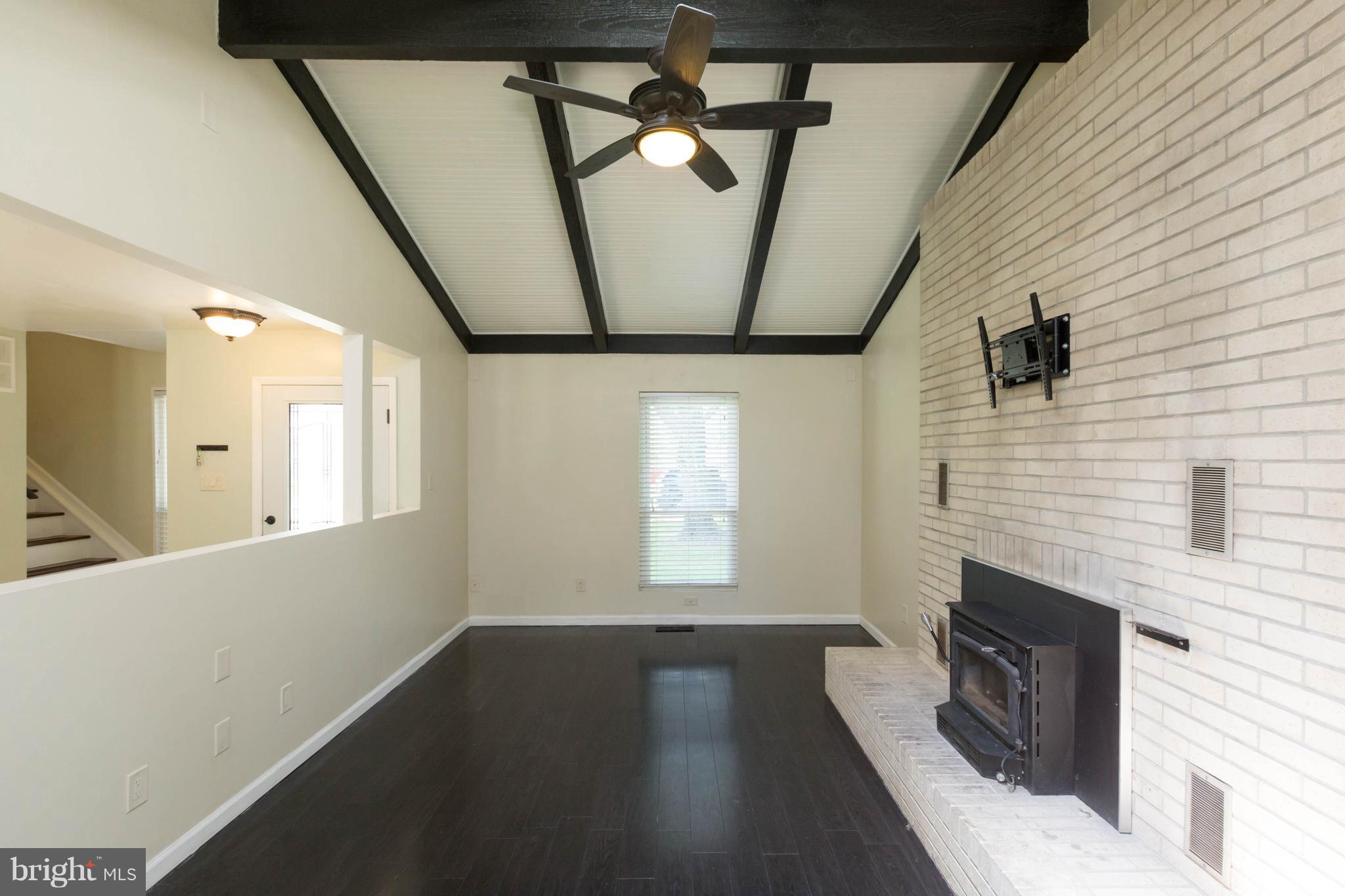 ROLLING VALLEY WEST - Residential Lease