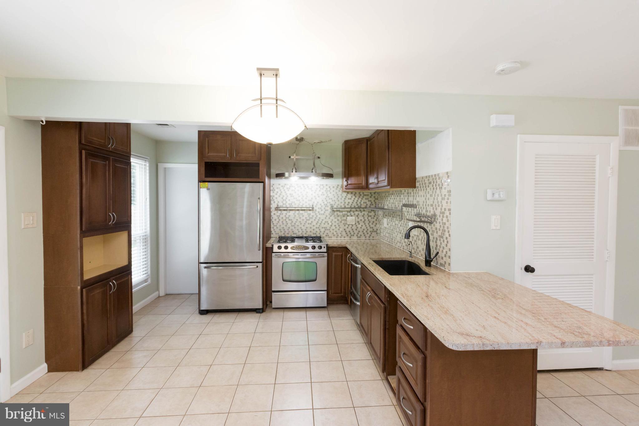 ROLLING VALLEY WEST - Residential Lease