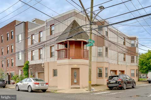 Photo of 840 - 00 N 19th Street #A, PHILADELPHIA, PA 19130 (MLS # PAPH2660092)