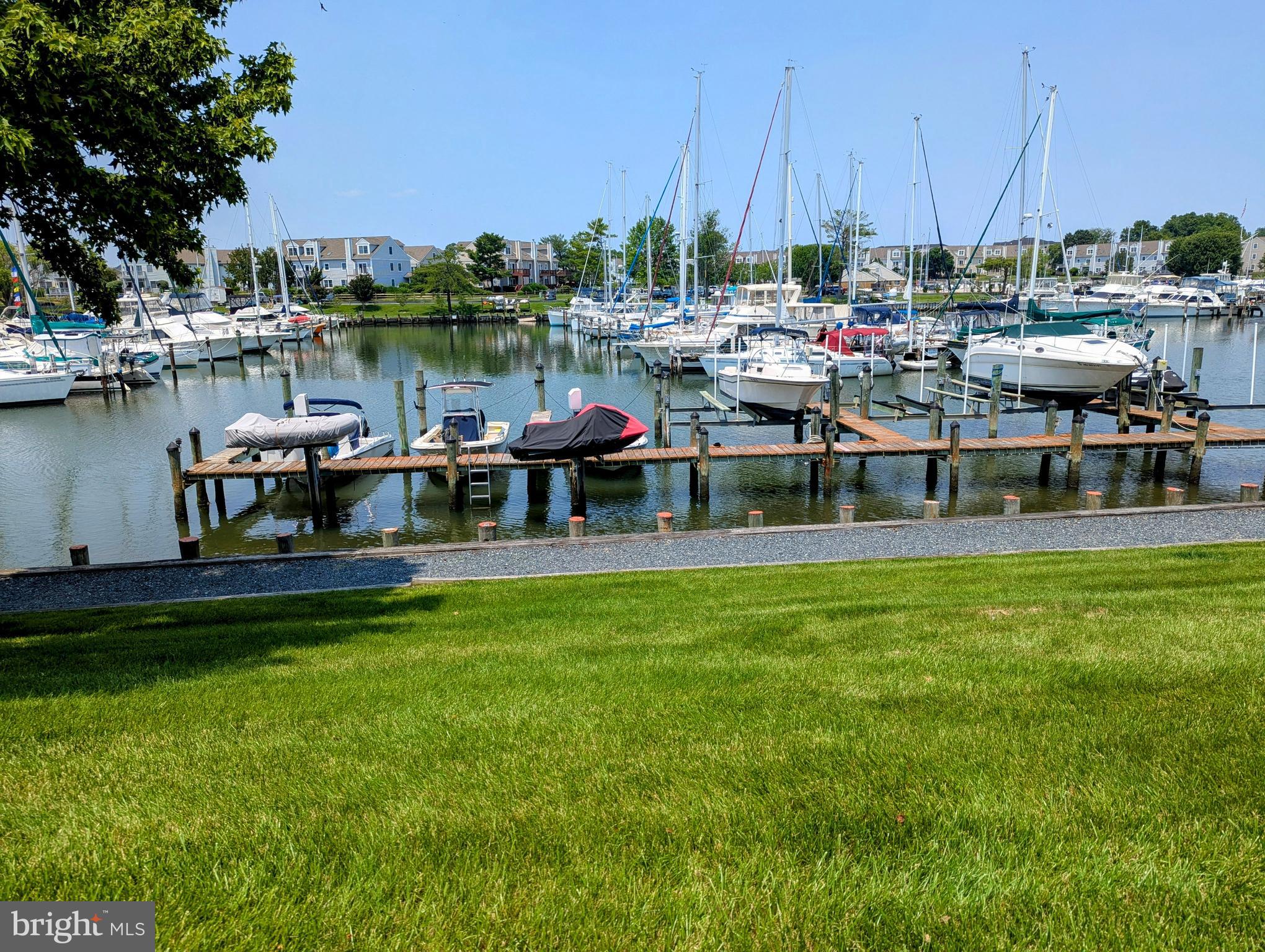 QUEENS LANDING - Residential Lease