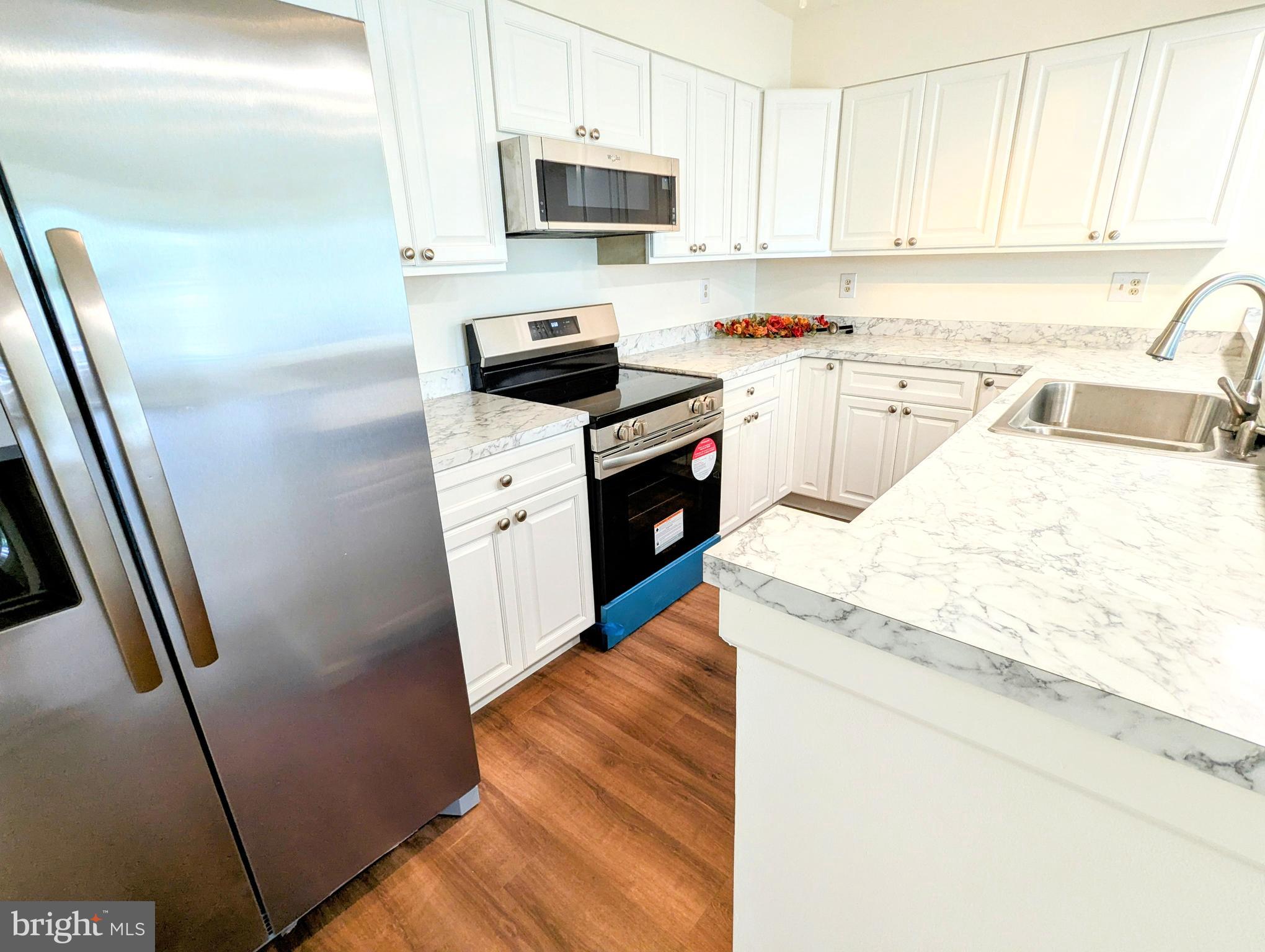 QUEENS LANDING - Residential Lease