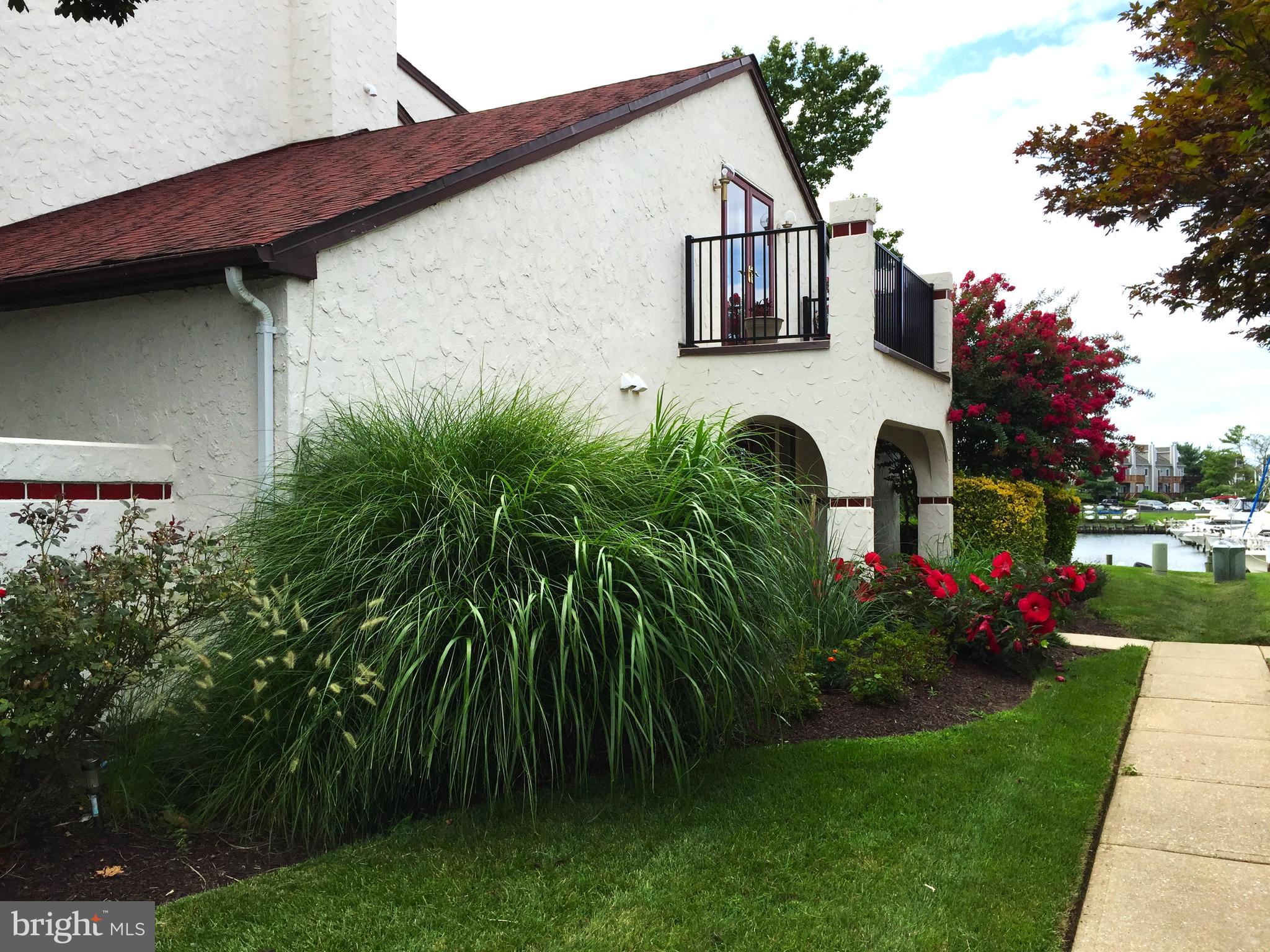 QUEENS LANDING - Residential Lease