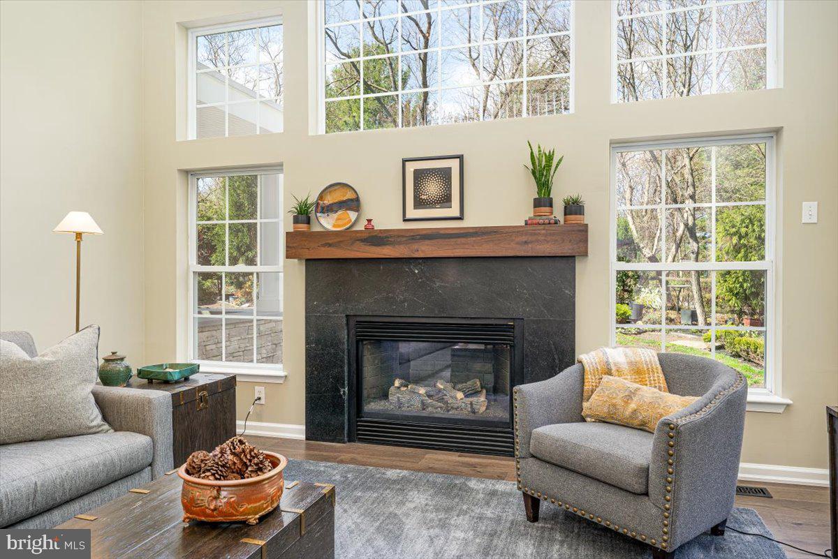 VILLAGE OF RIVER HILL - Residential