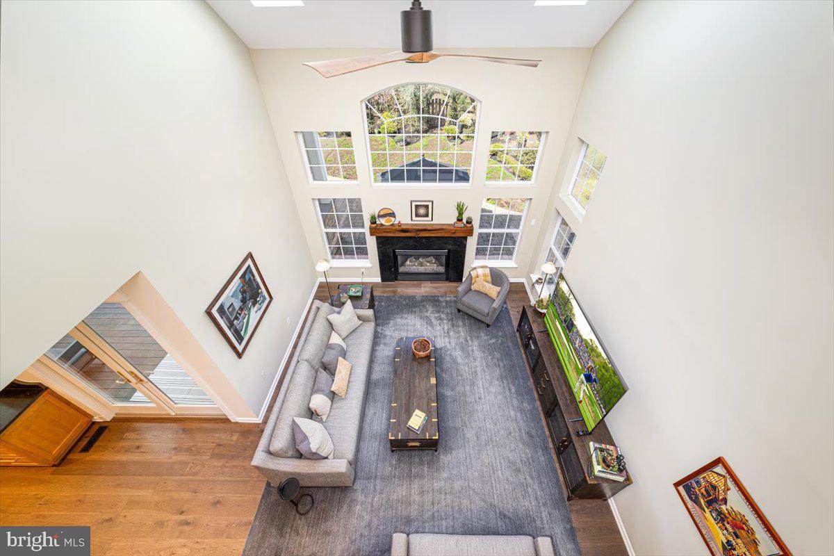 VILLAGE OF RIVER HILL - Residential