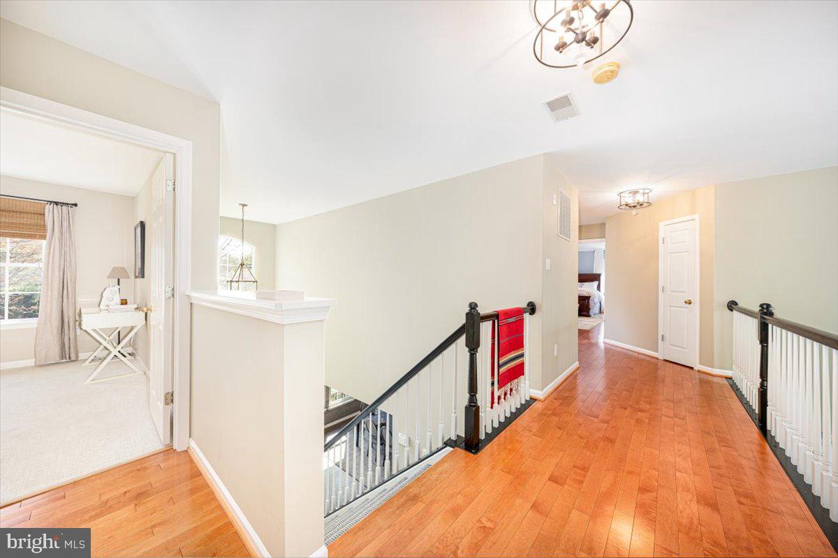 VILLAGE OF RIVER HILL - Residential