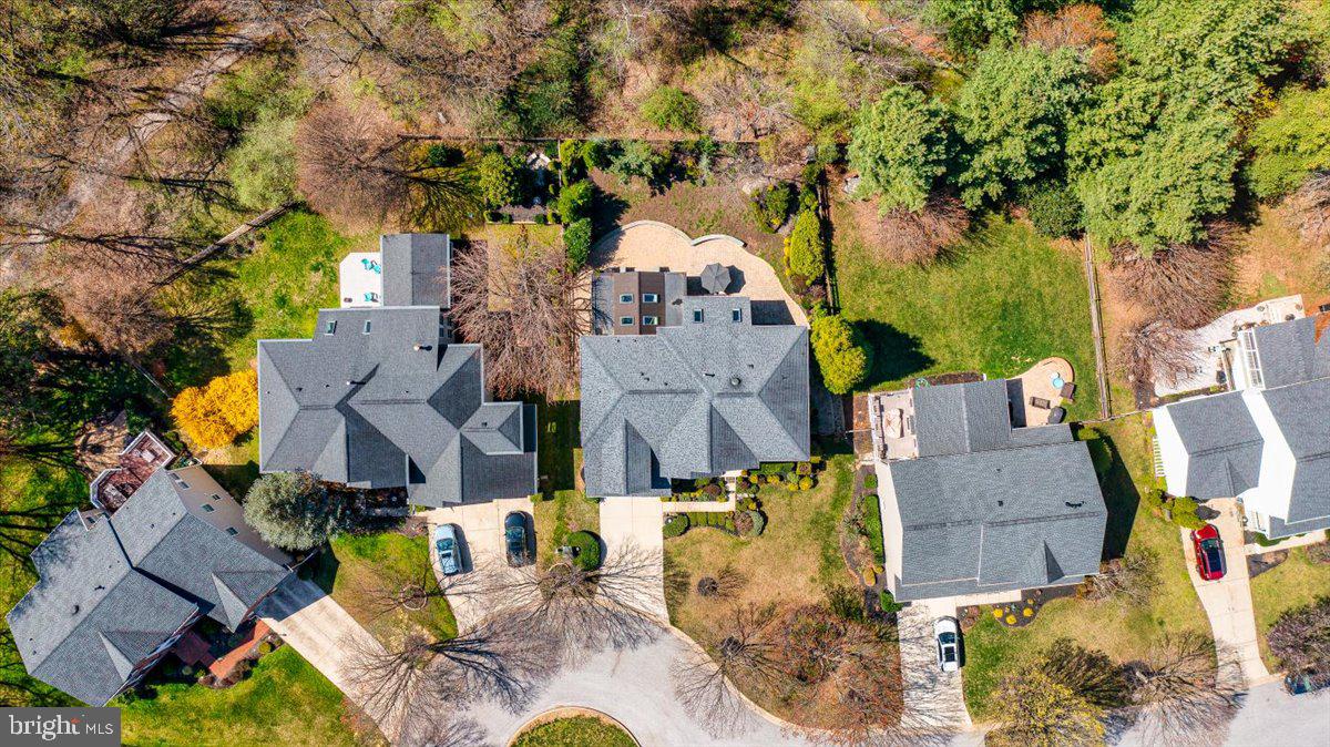 VILLAGE OF RIVER HILL - Residential