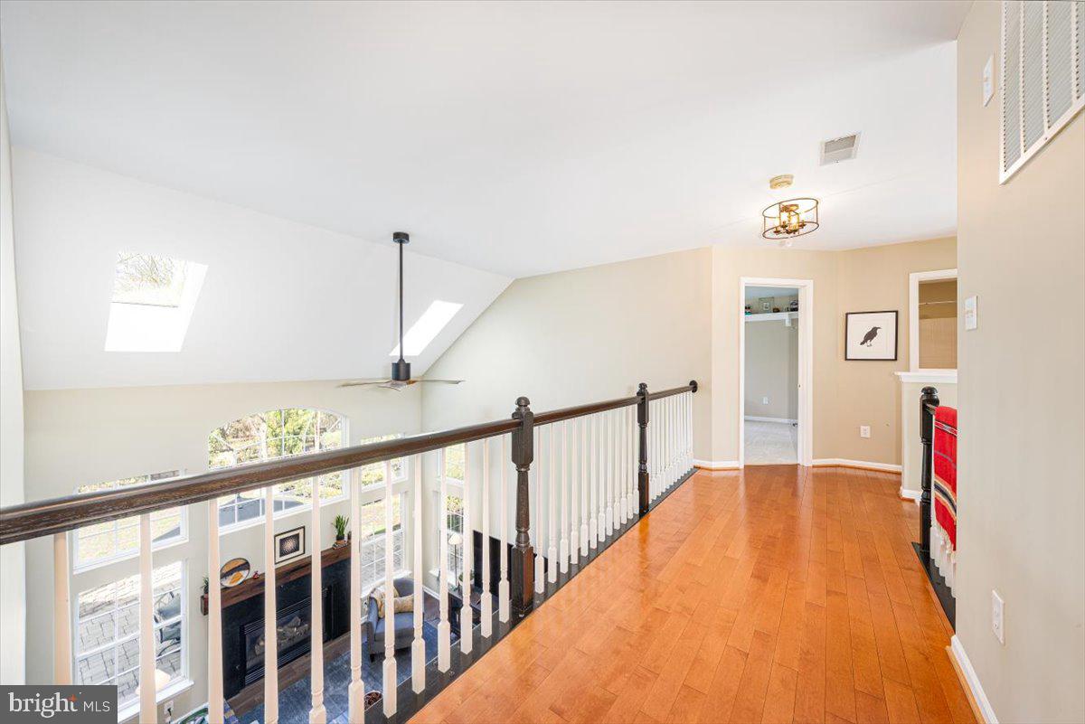 VILLAGE OF RIVER HILL - Residential