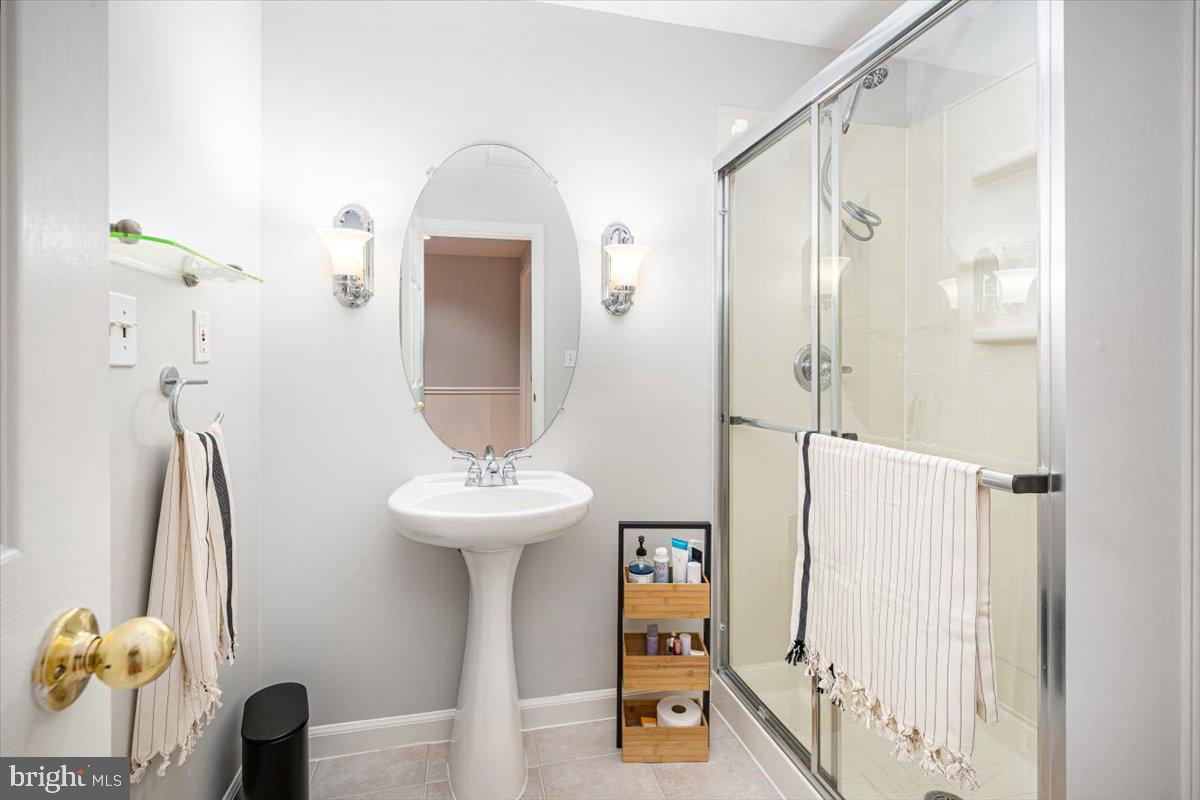 VILLAGE OF RIVER HILL - Residential