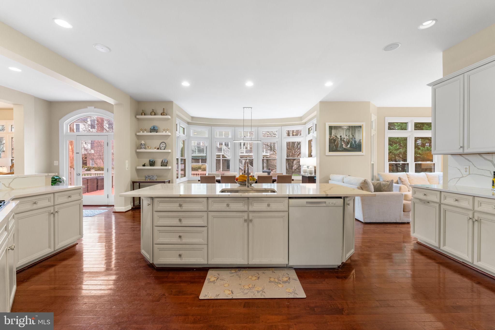 LAKE MANASSAS - Residential