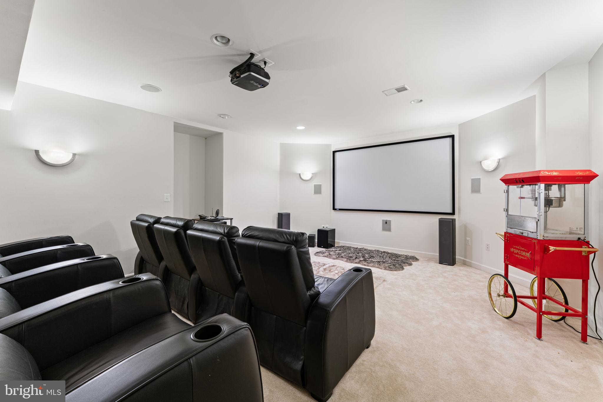 LAKE MANASSAS - Residential