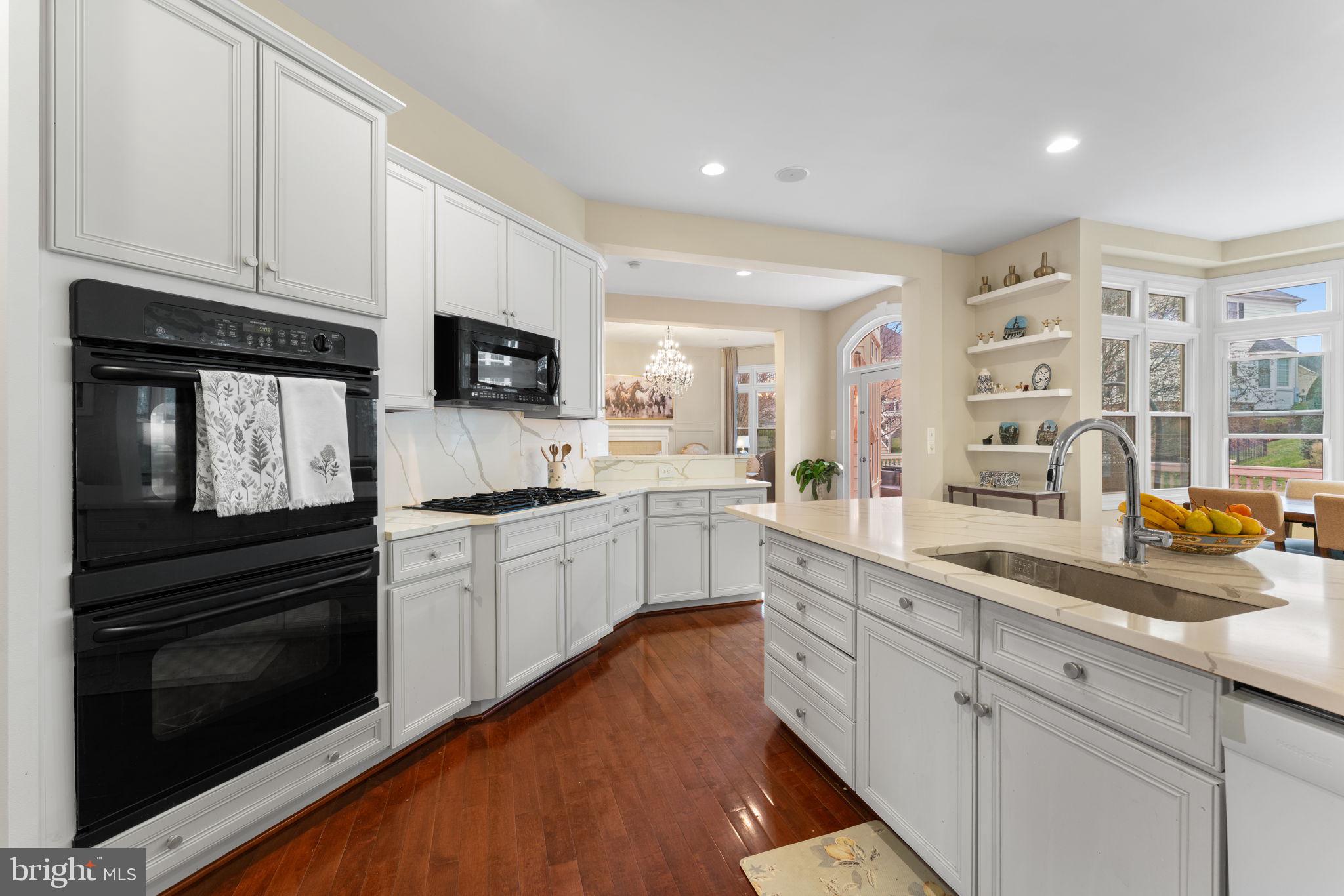 LAKE MANASSAS - Residential