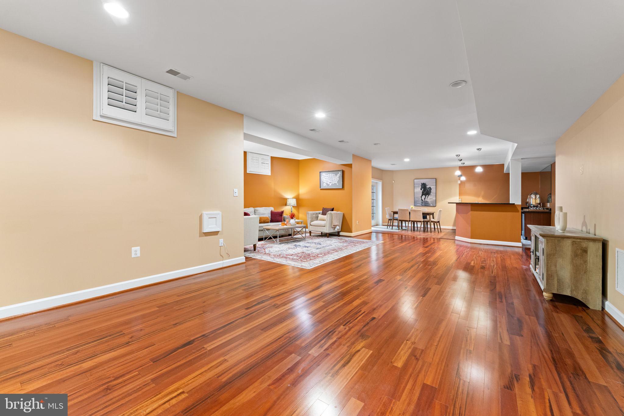 LAKE MANASSAS - Residential