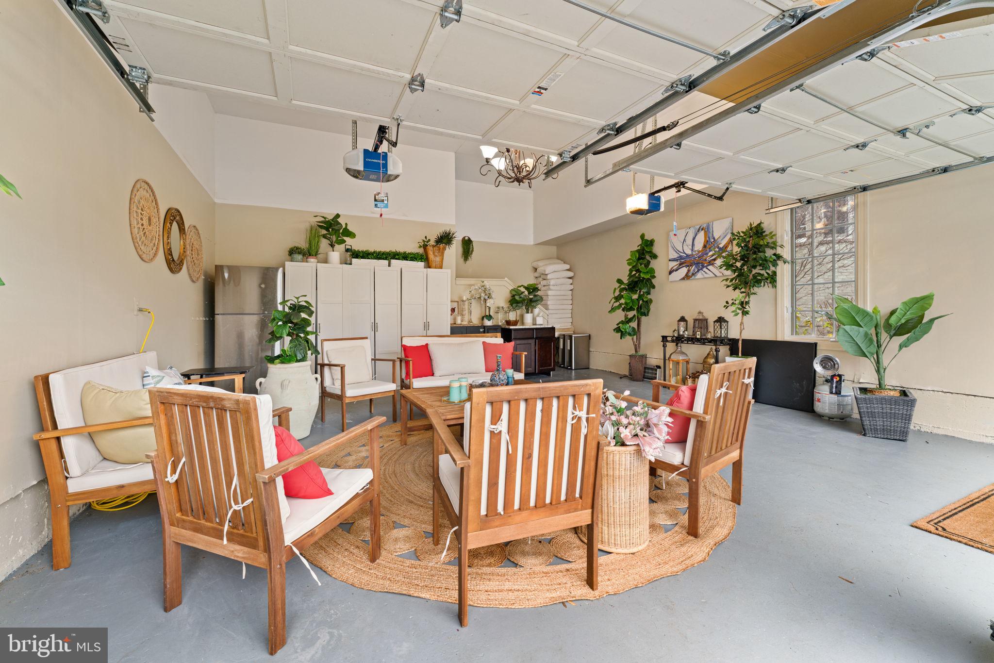 LAKE MANASSAS - Residential